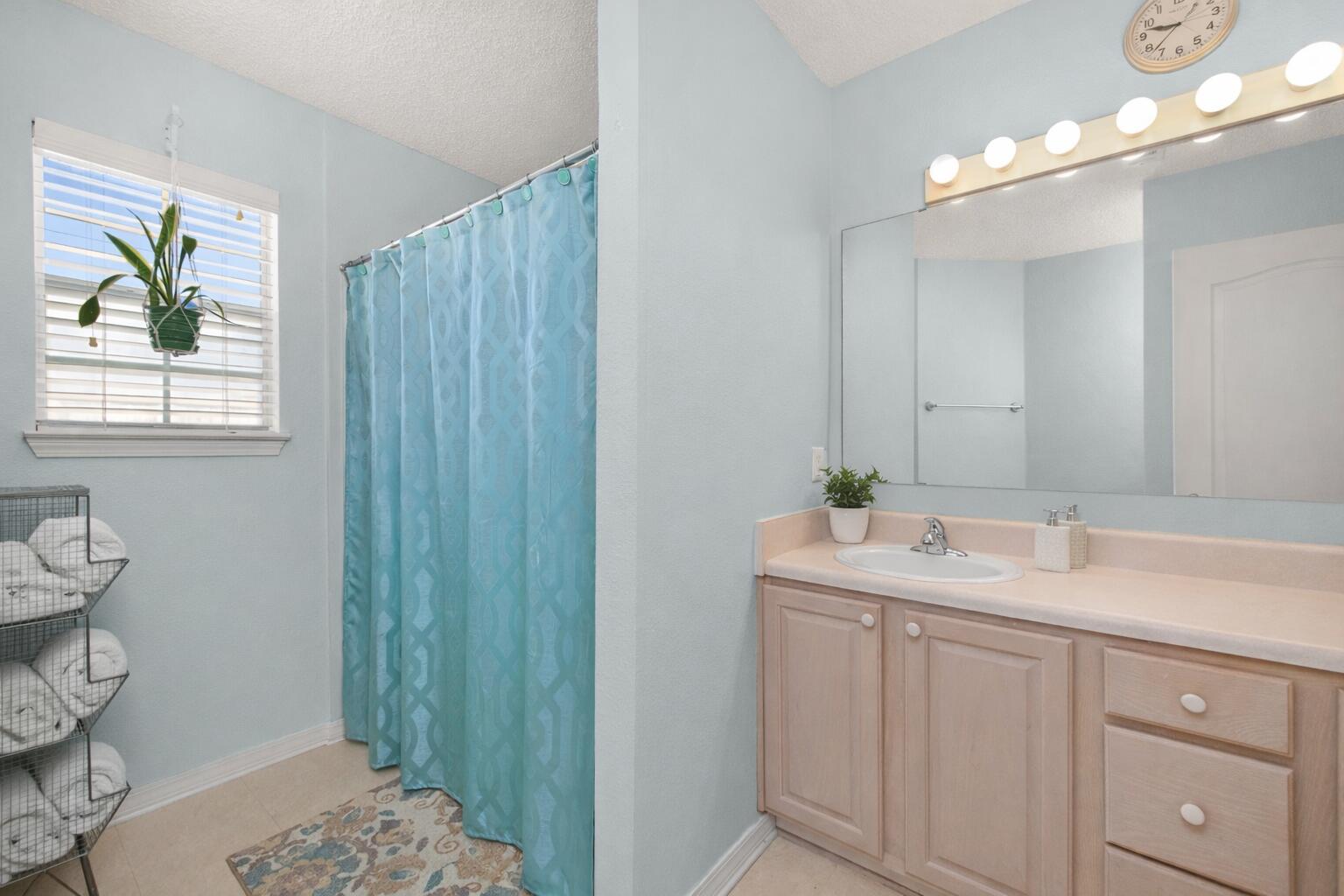 SHADOW LAKES - Residential