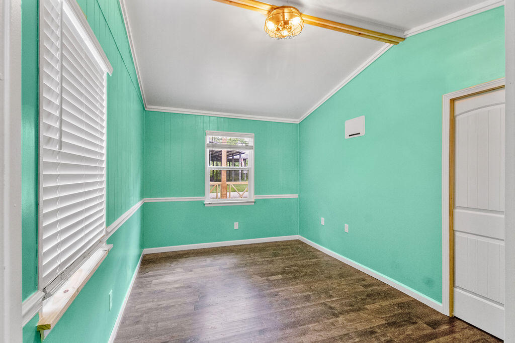 Bunker Hill - Residential
