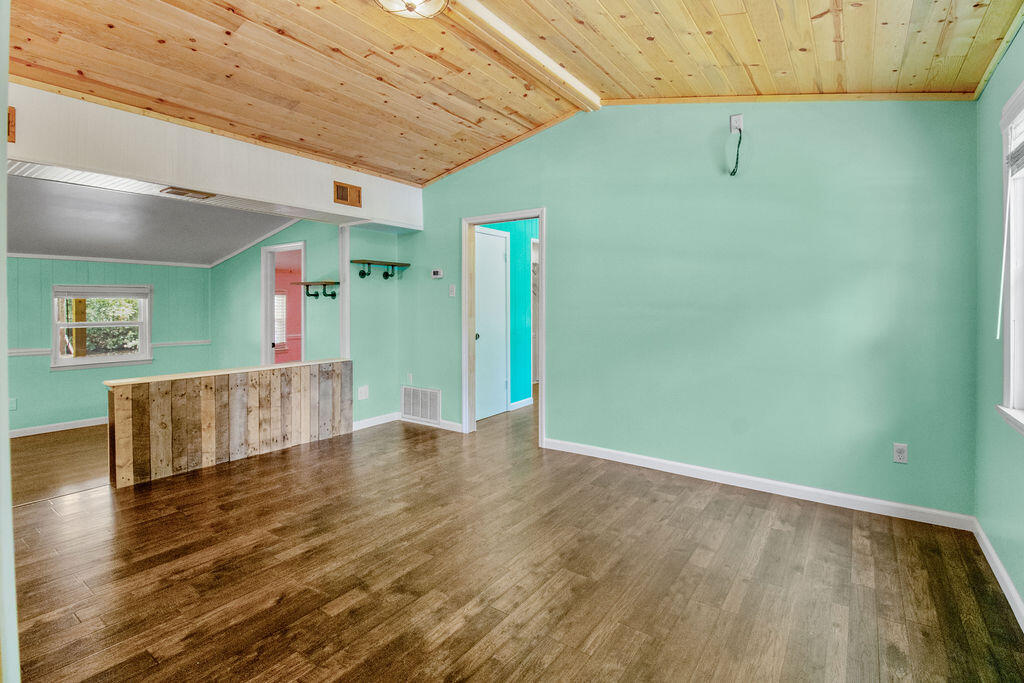 Bunker Hill - Residential