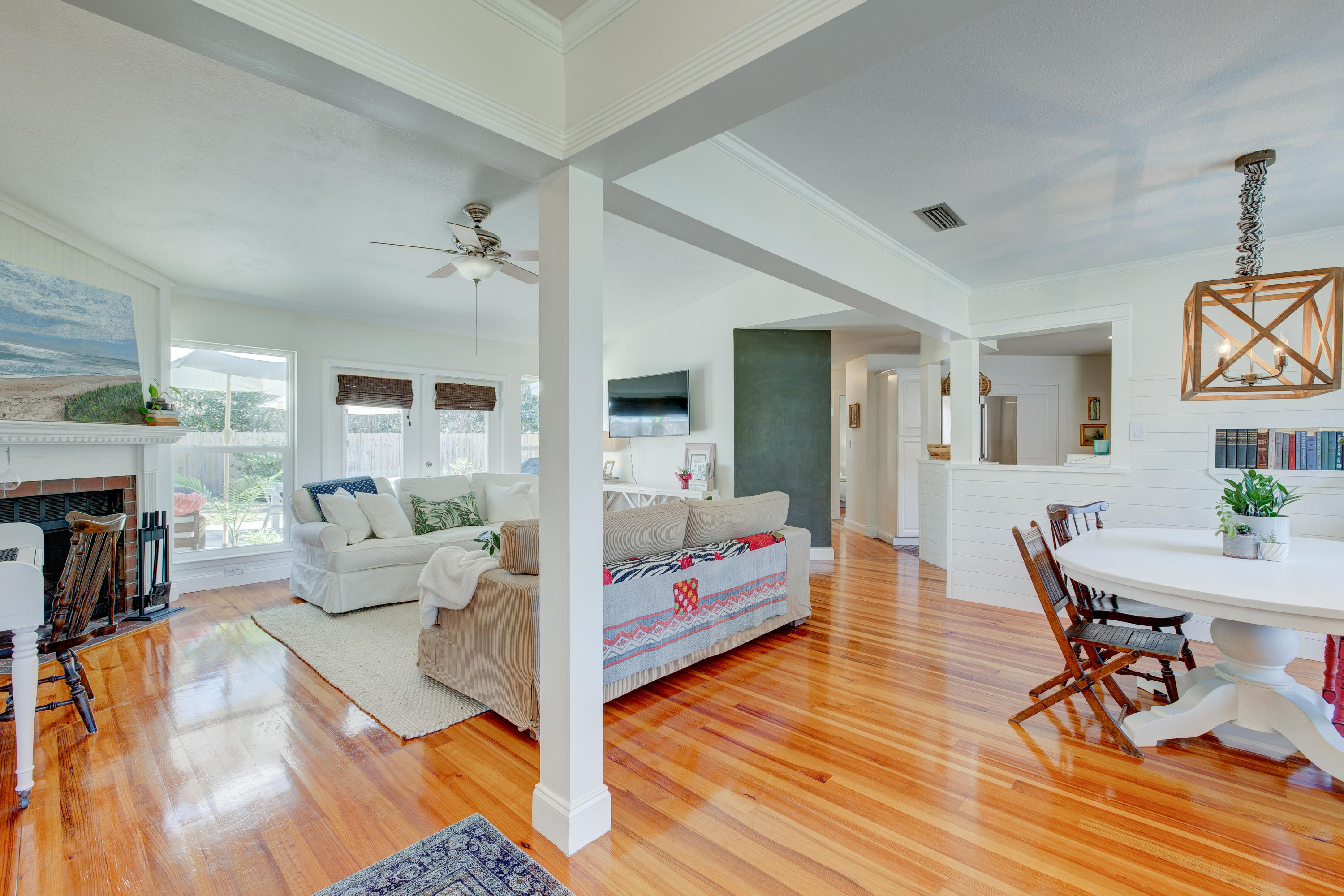 PINEWOOD ESTATES 2 - Residential