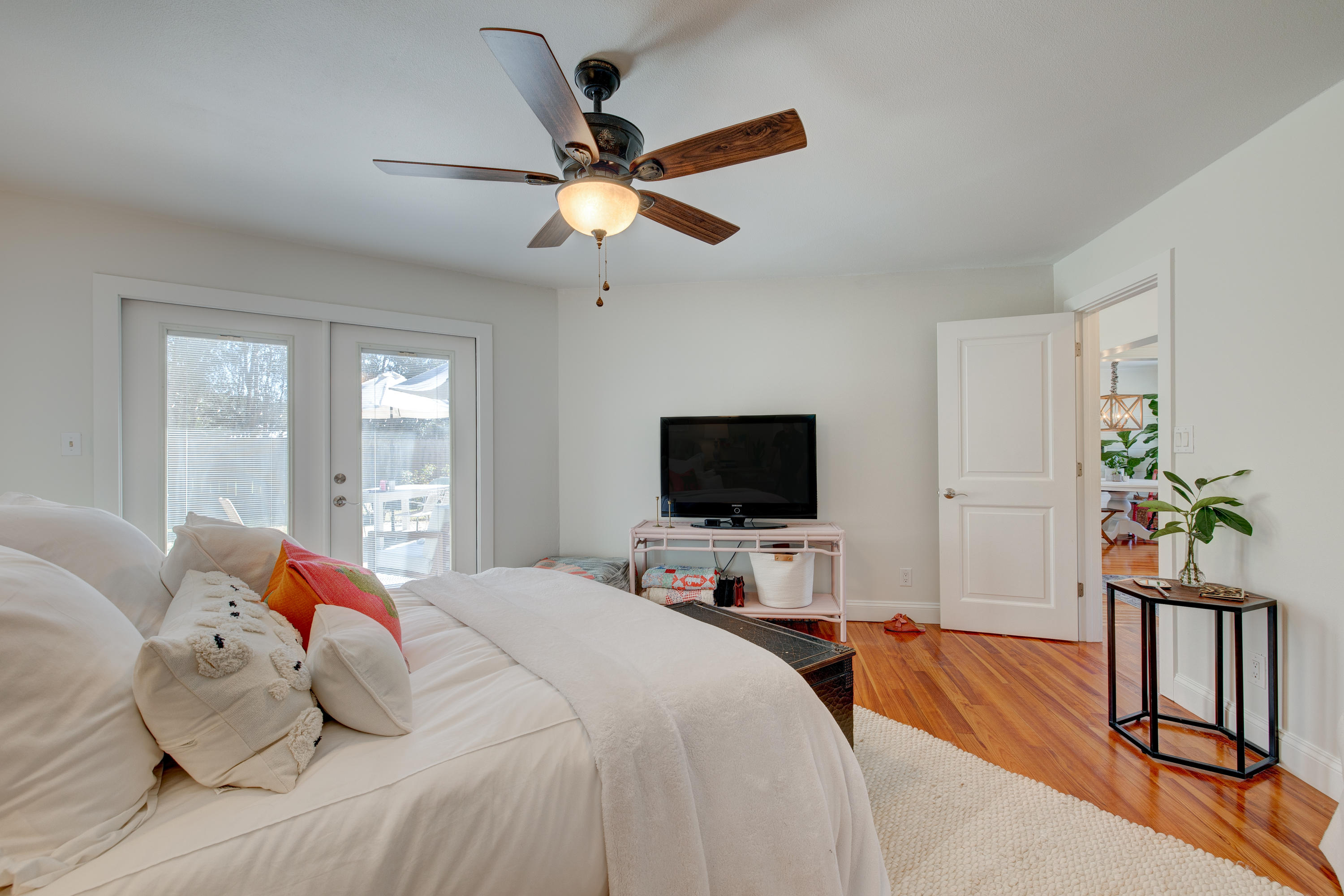 PINEWOOD ESTATES 2 - Residential