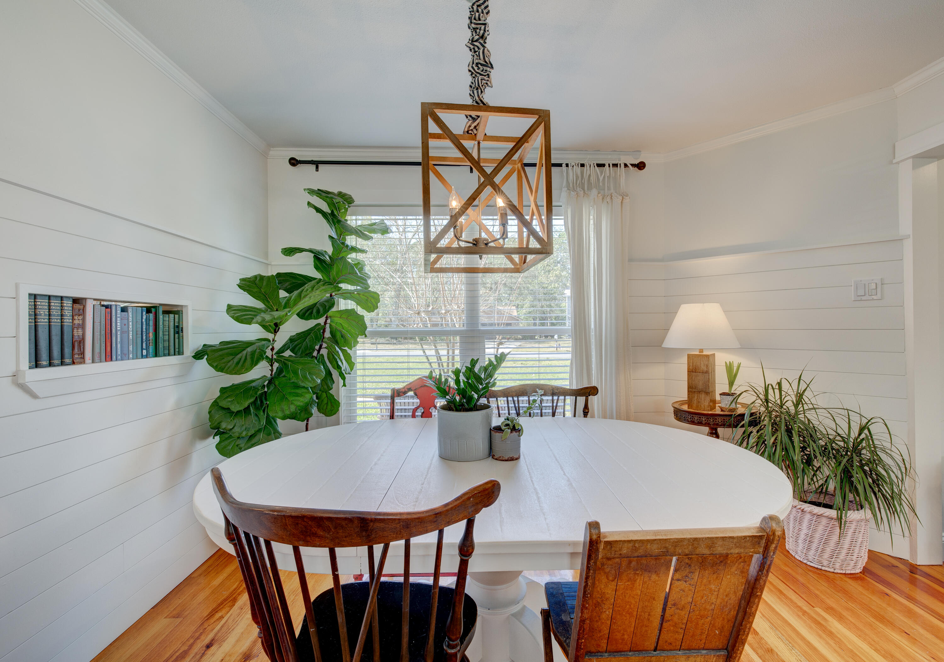 PINEWOOD ESTATES 2 - Residential