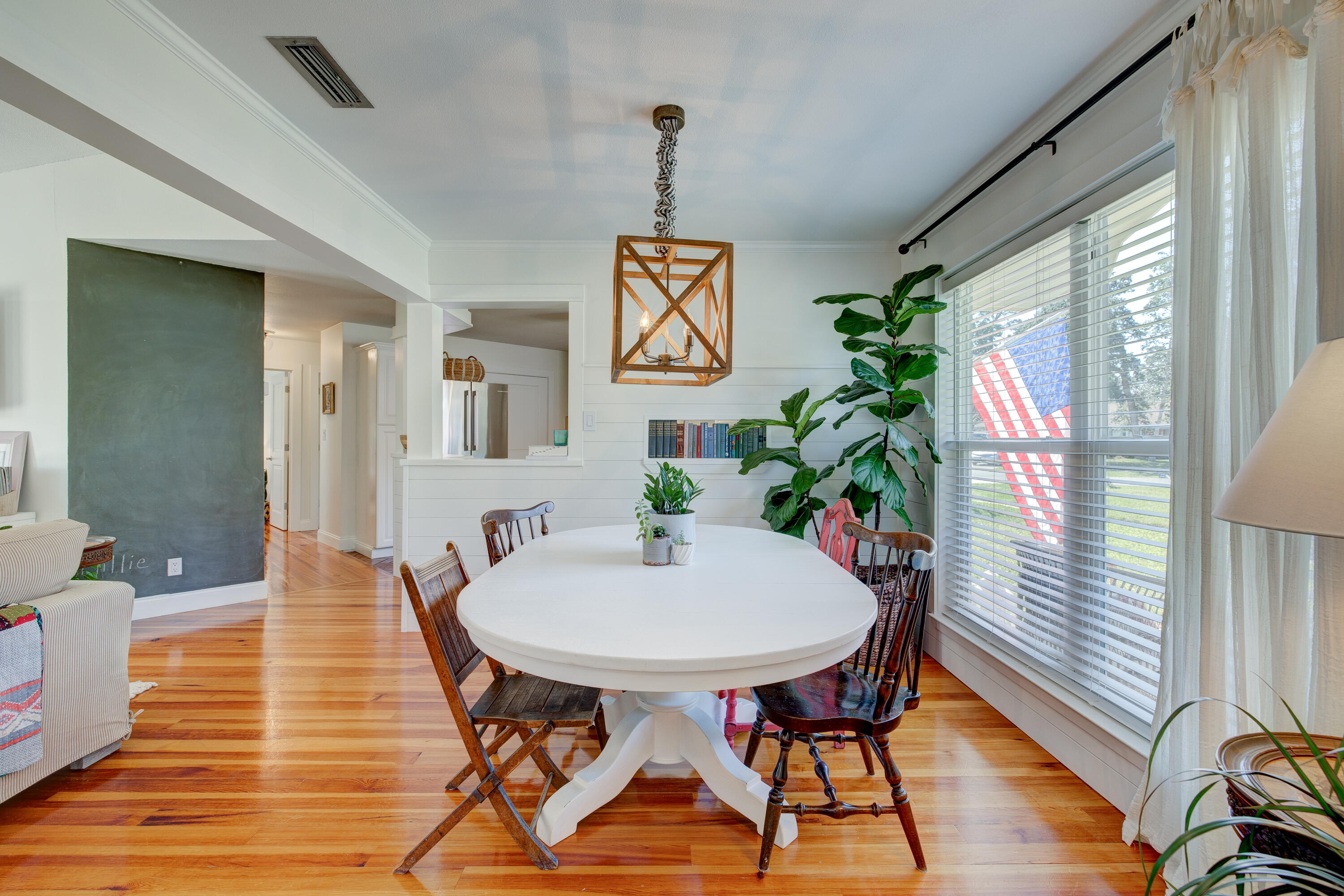 PINEWOOD ESTATES 2 - Residential