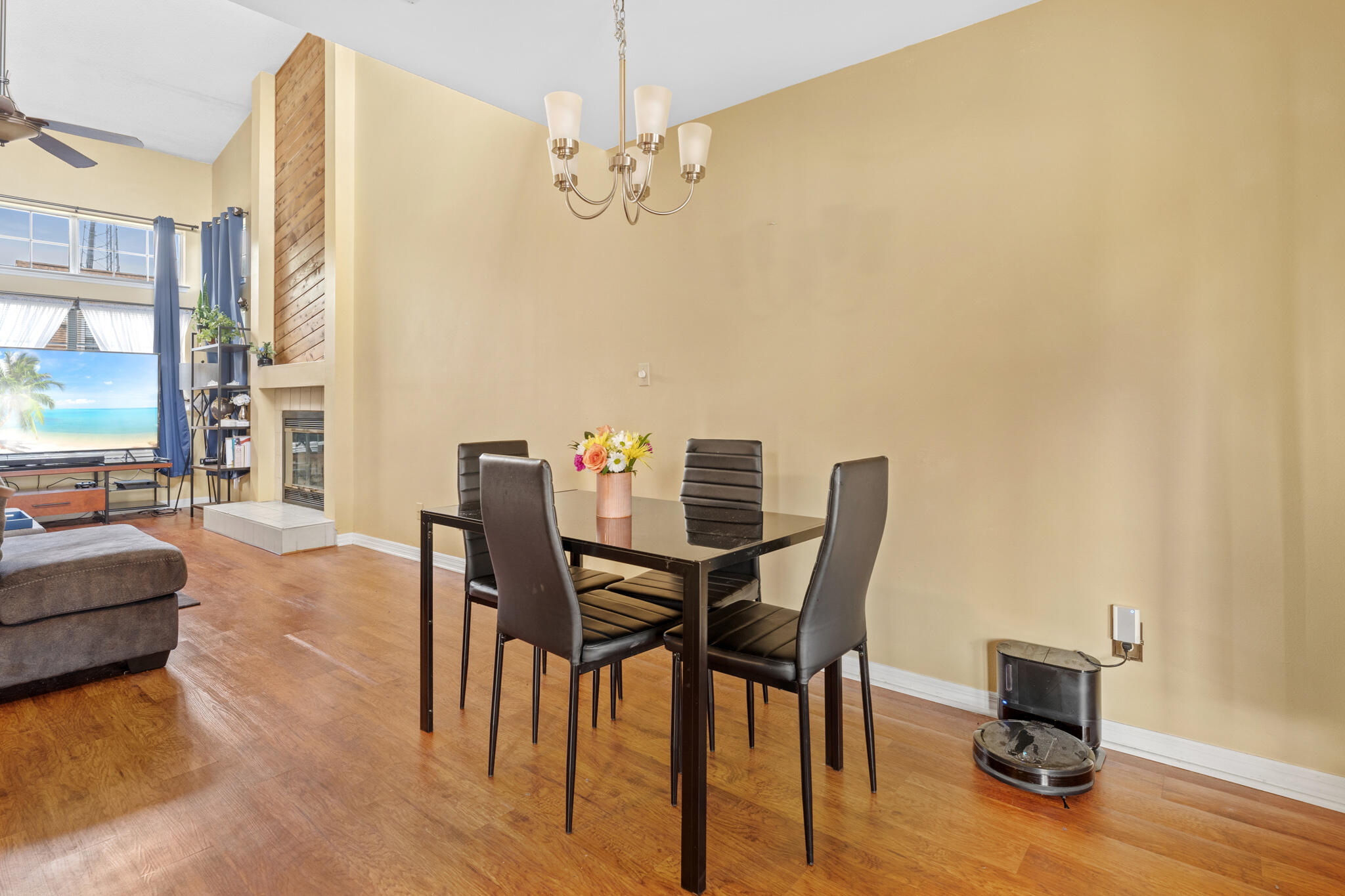 WOODLAND PARK ESTATES - Residential