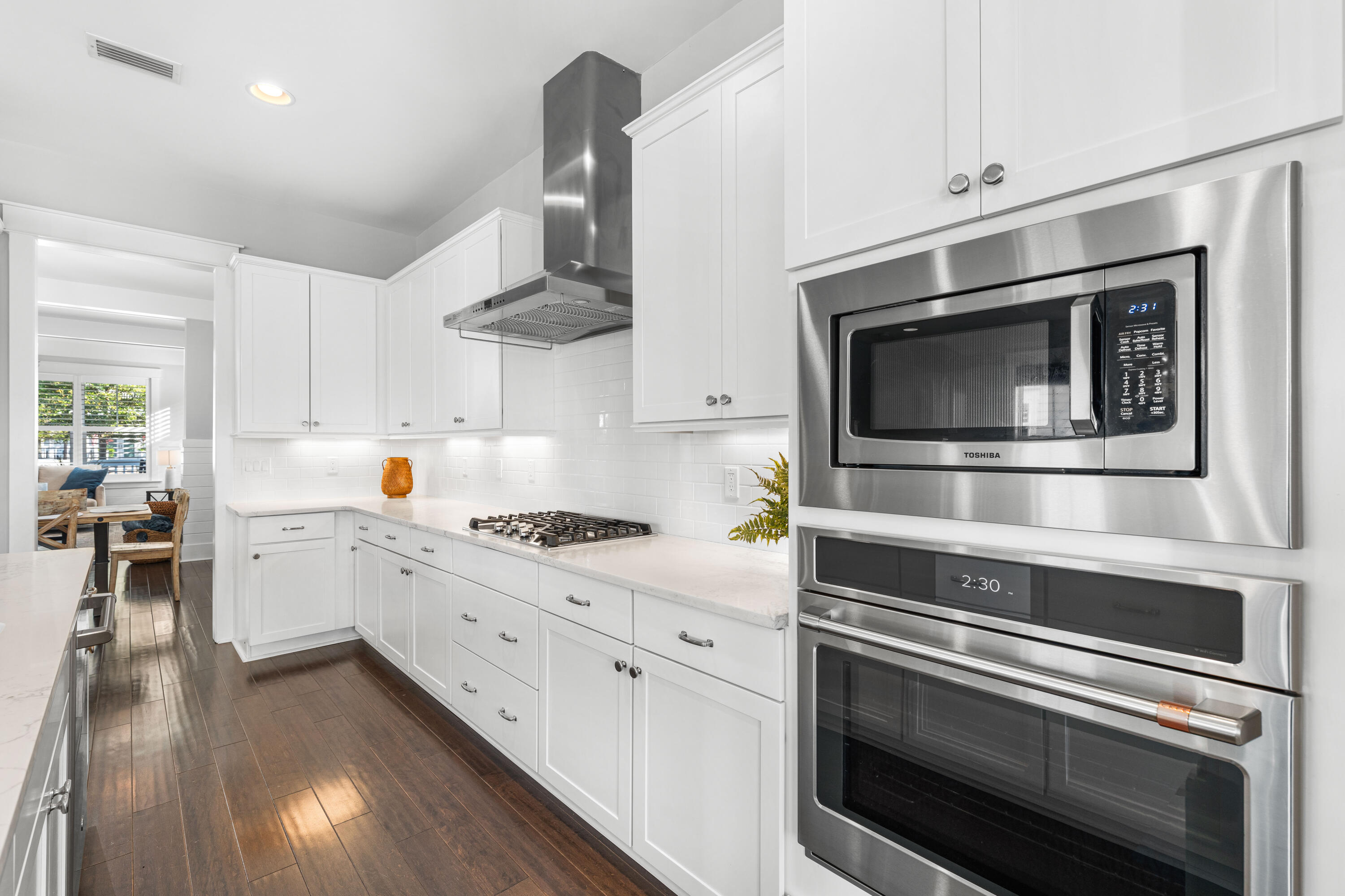 NATUREWALK AT SEAGROVE - Residential