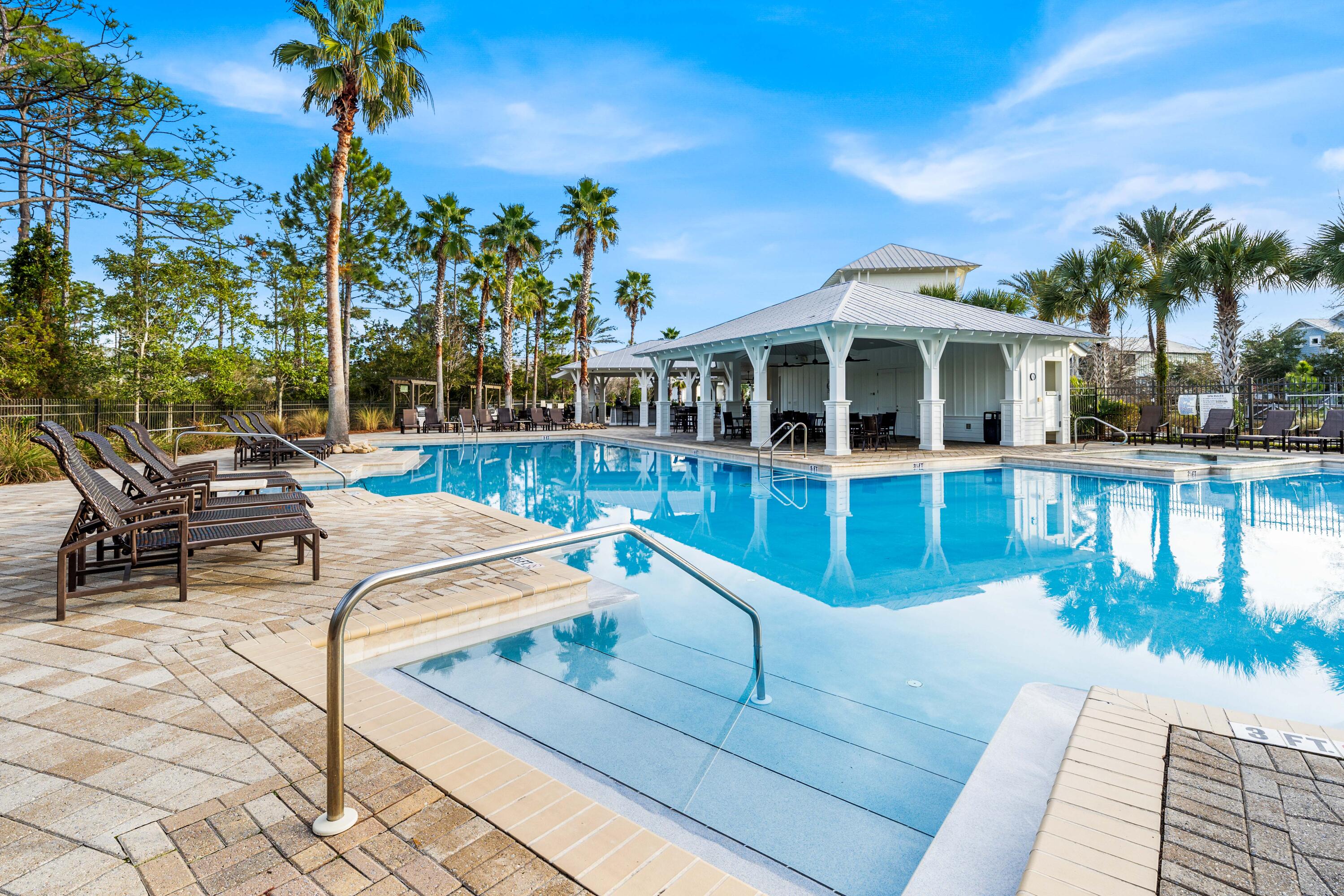 NATUREWALK AT SEAGROVE - Residential