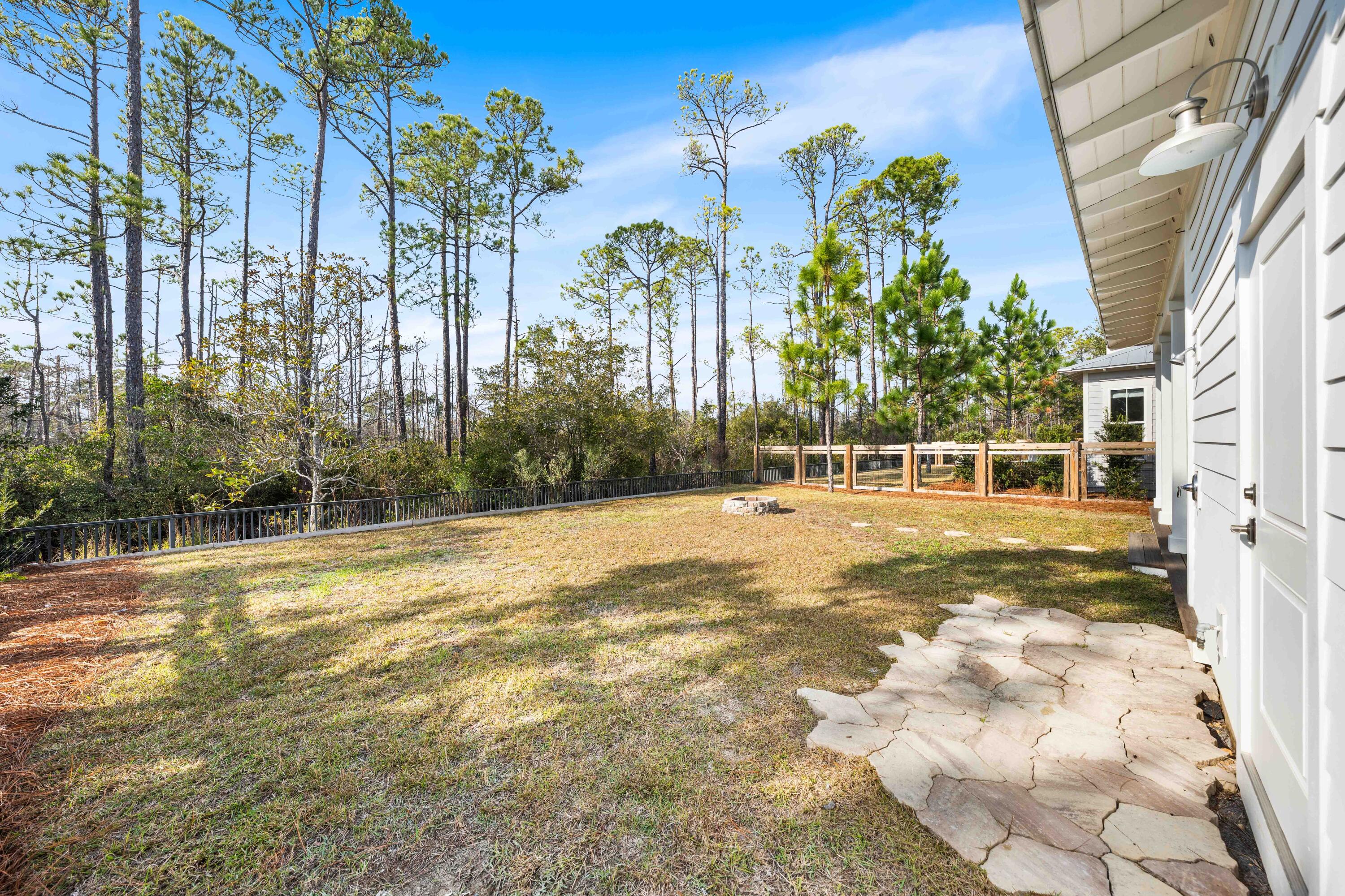 NATUREWALK AT SEAGROVE - Residential
