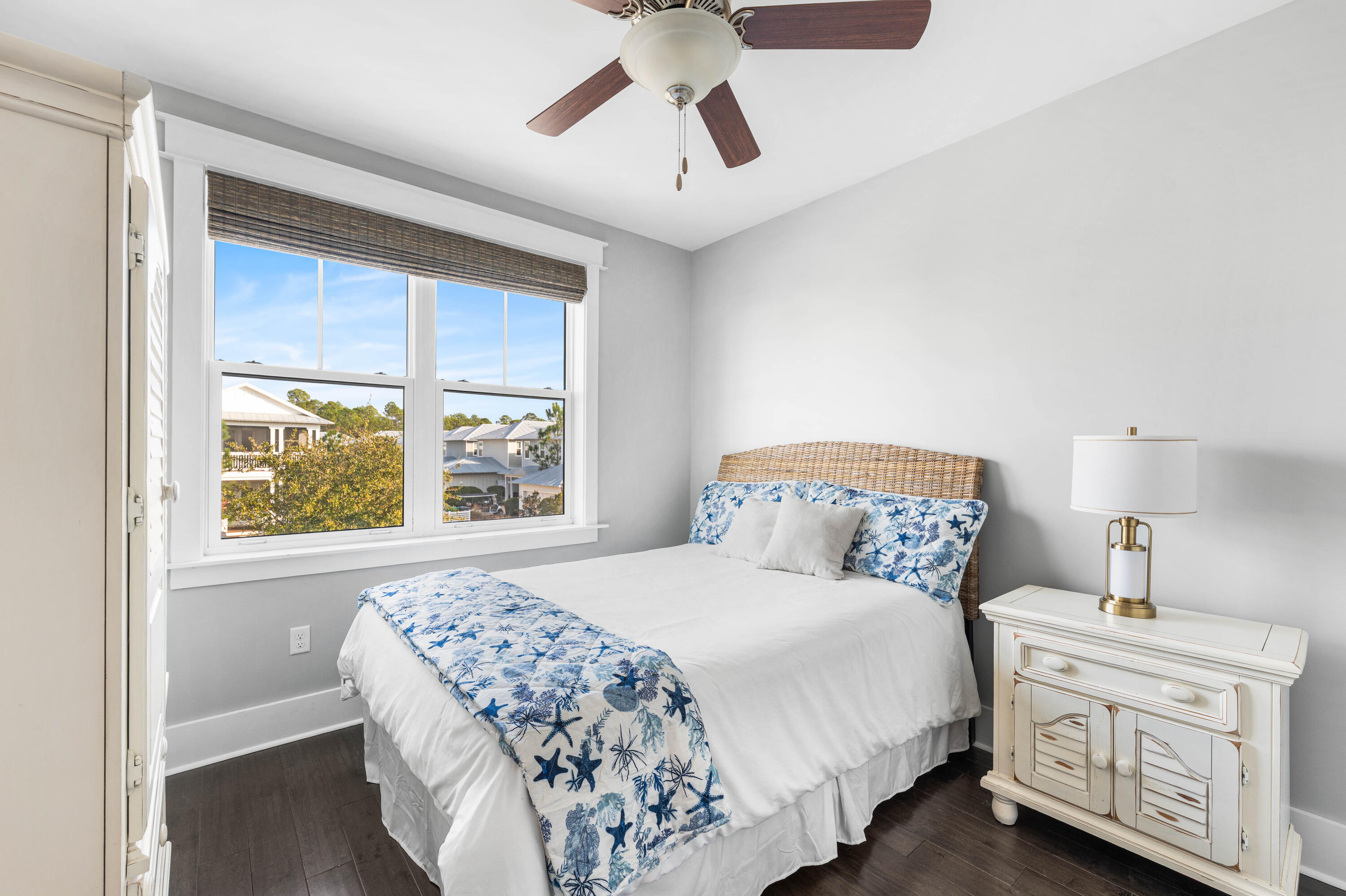 NATUREWALK AT SEAGROVE - Residential