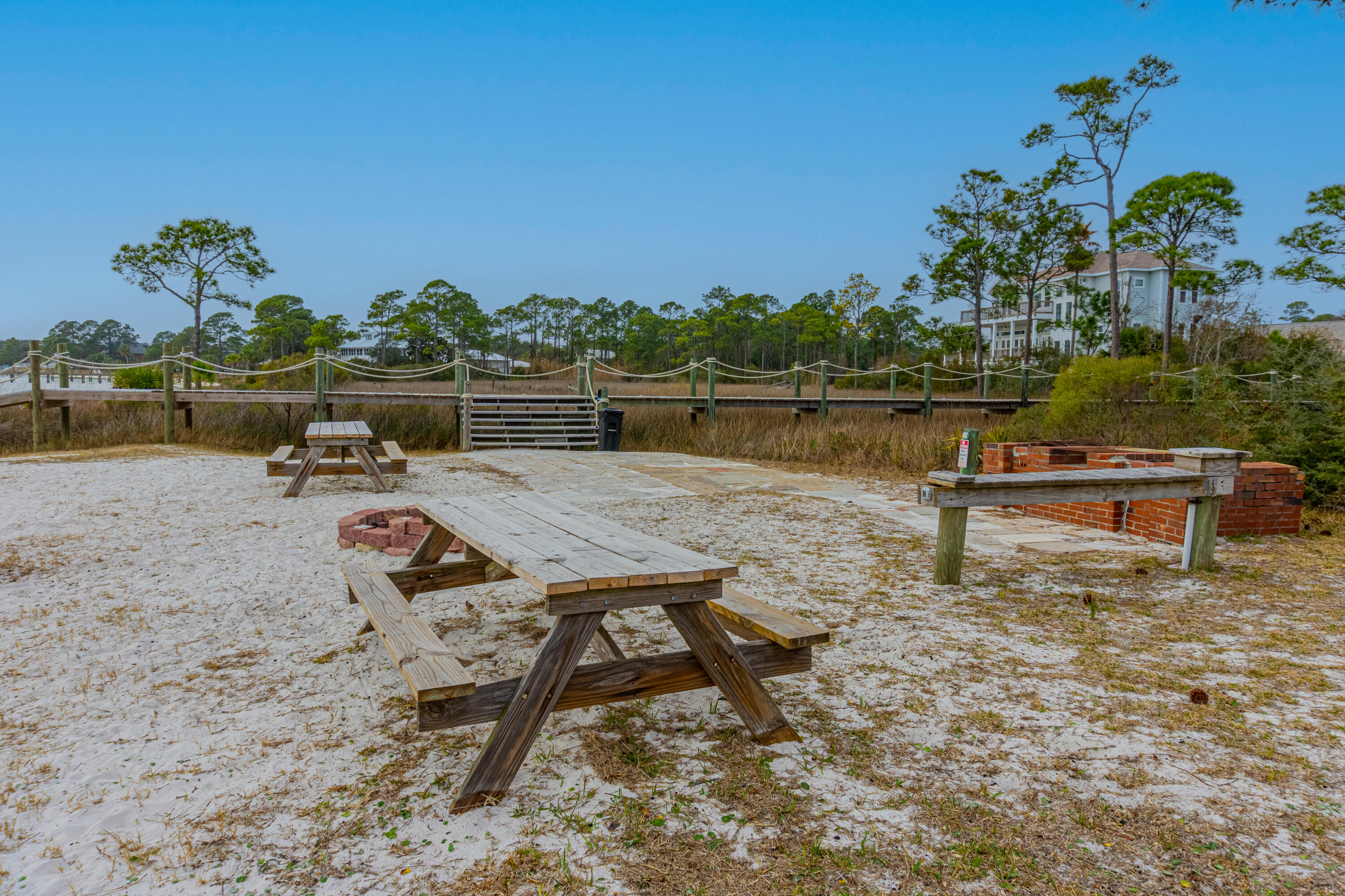 EMERALD POINTE PLAT 1 - Residential