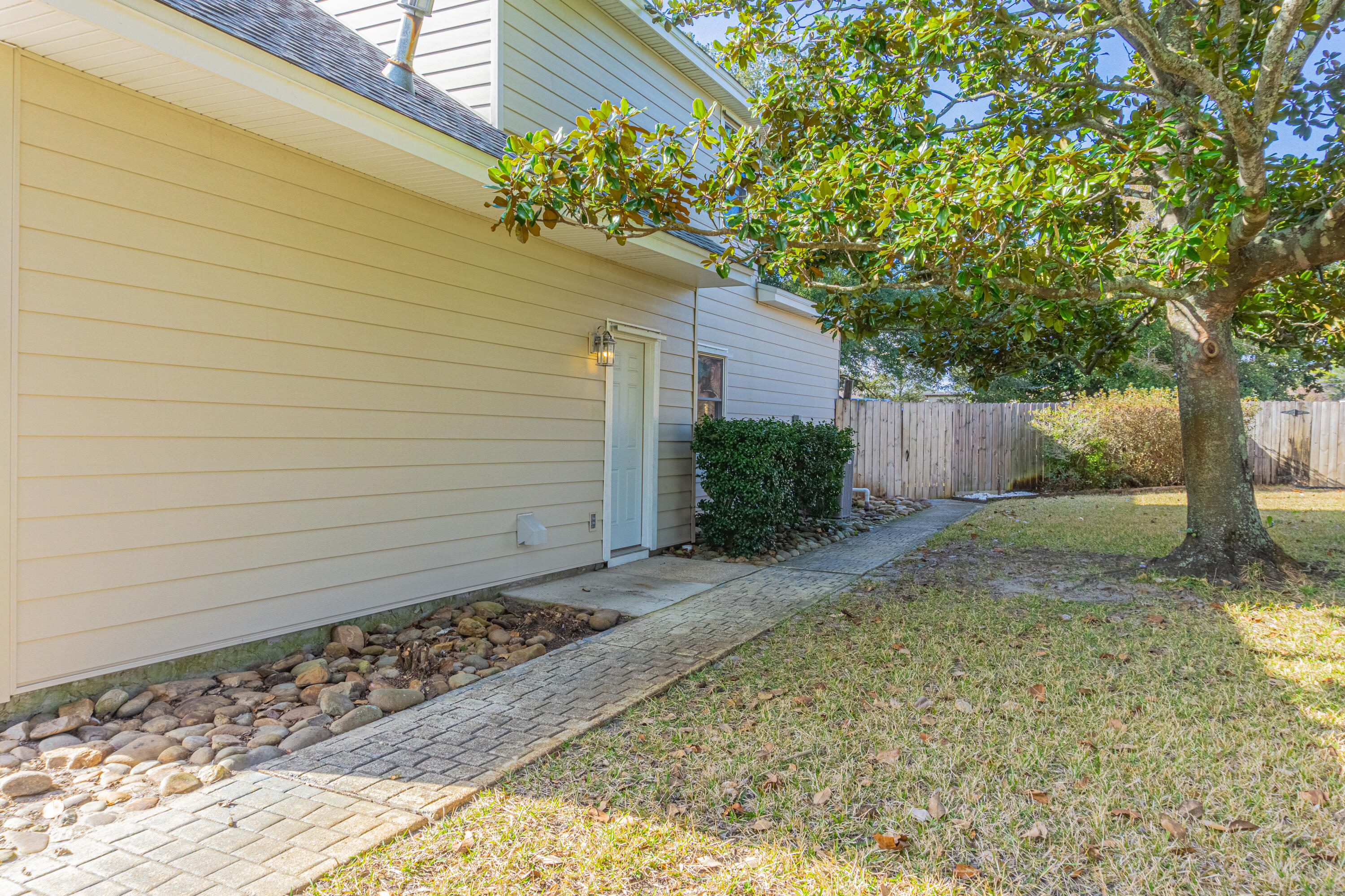 EMERALD POINTE PLAT 1 - Residential