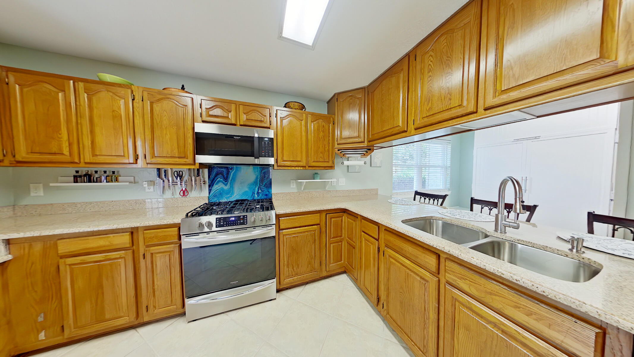 EMERALD POINTE PLAT 1 - Residential