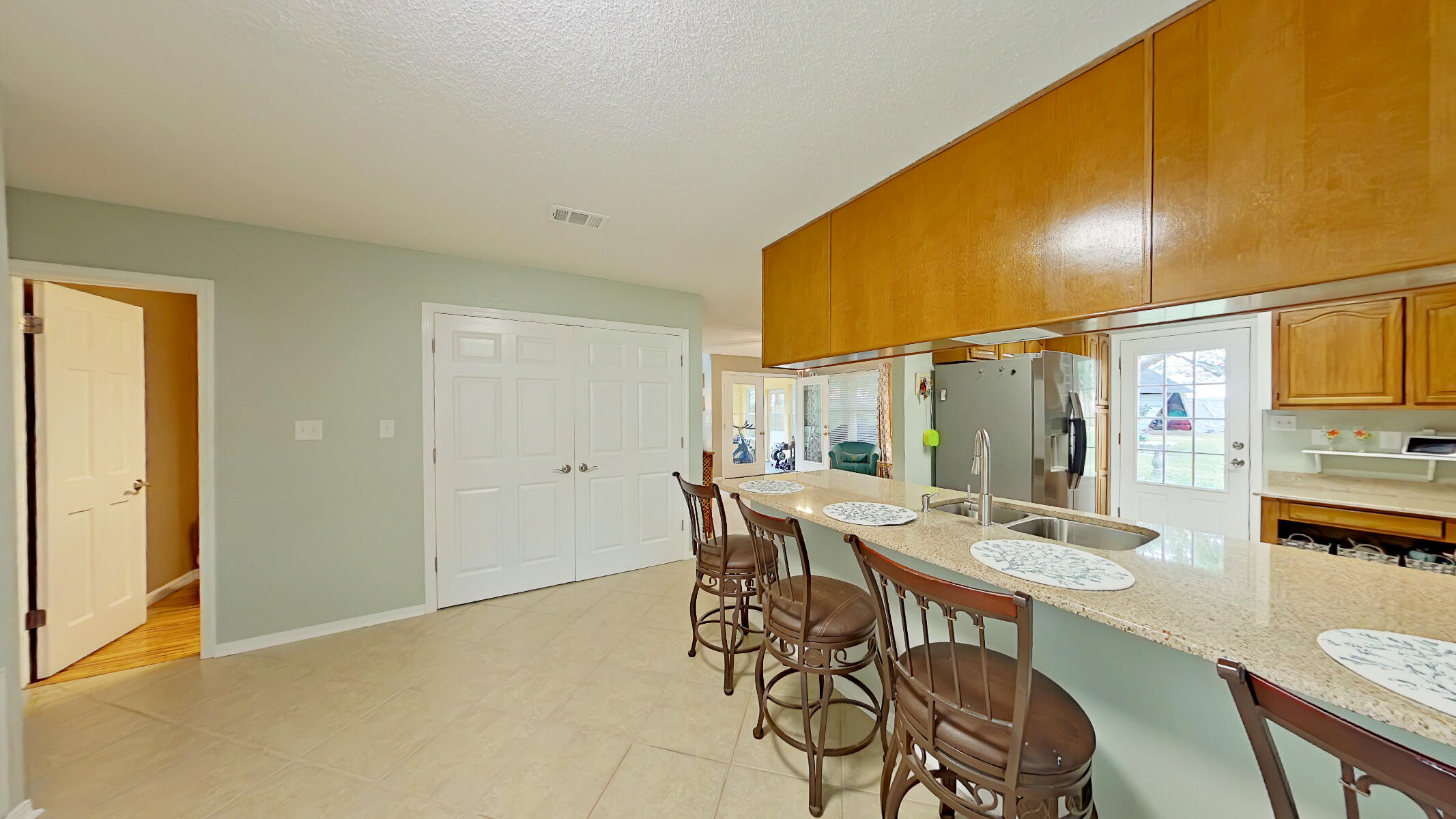 EMERALD POINTE PLAT 1 - Residential