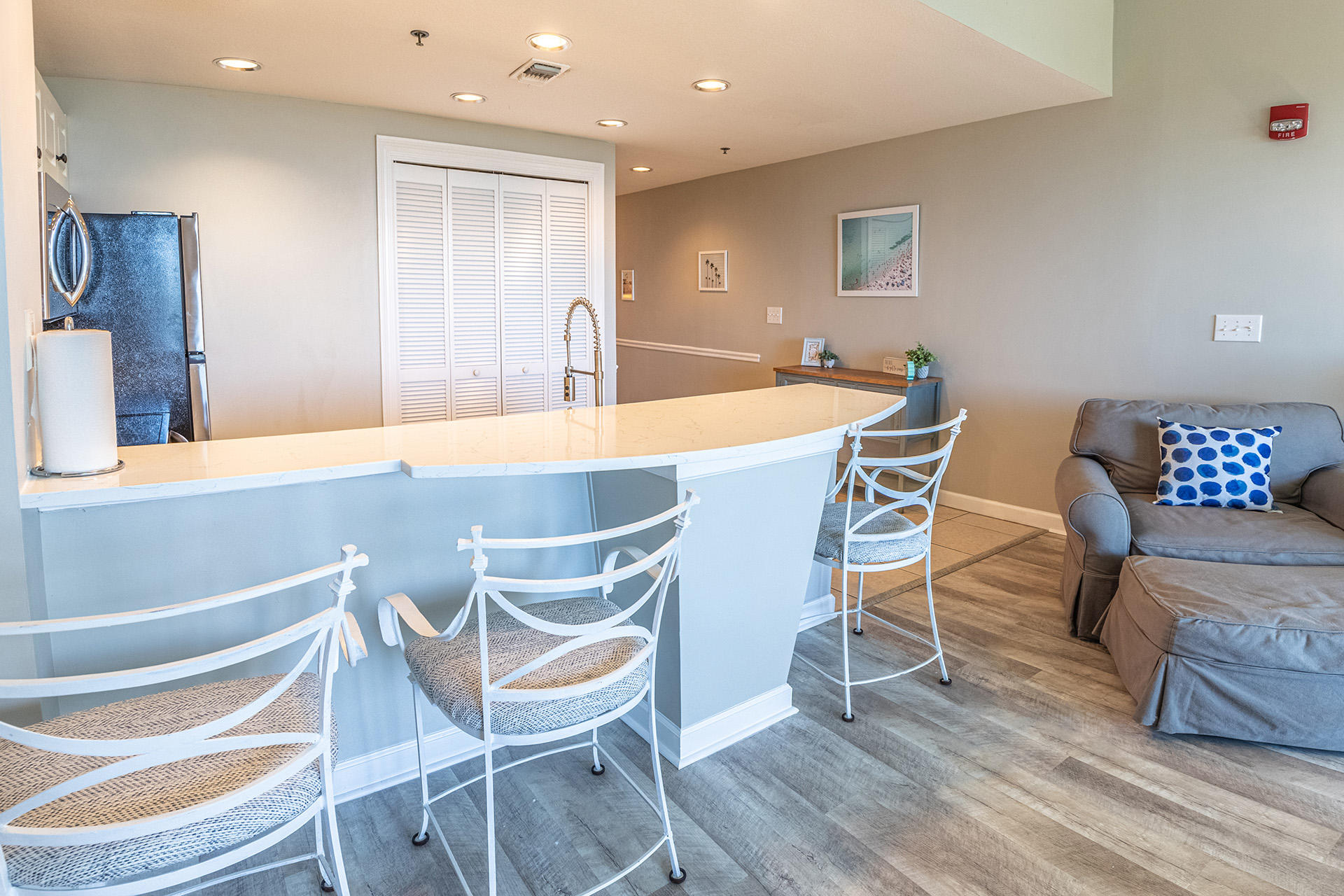 STERLING SHORES - Residential