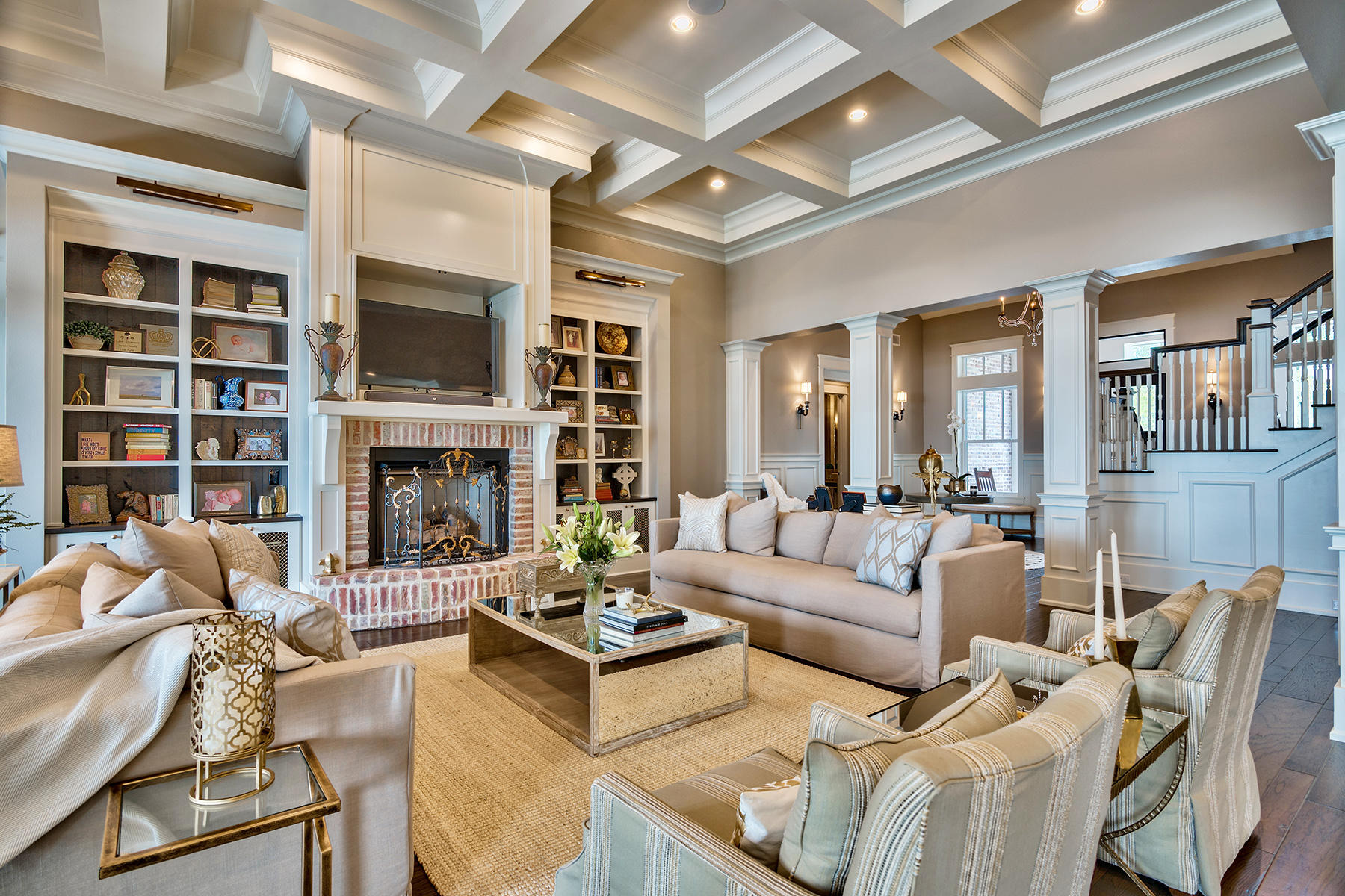 PEACOCKS POINT - Residential