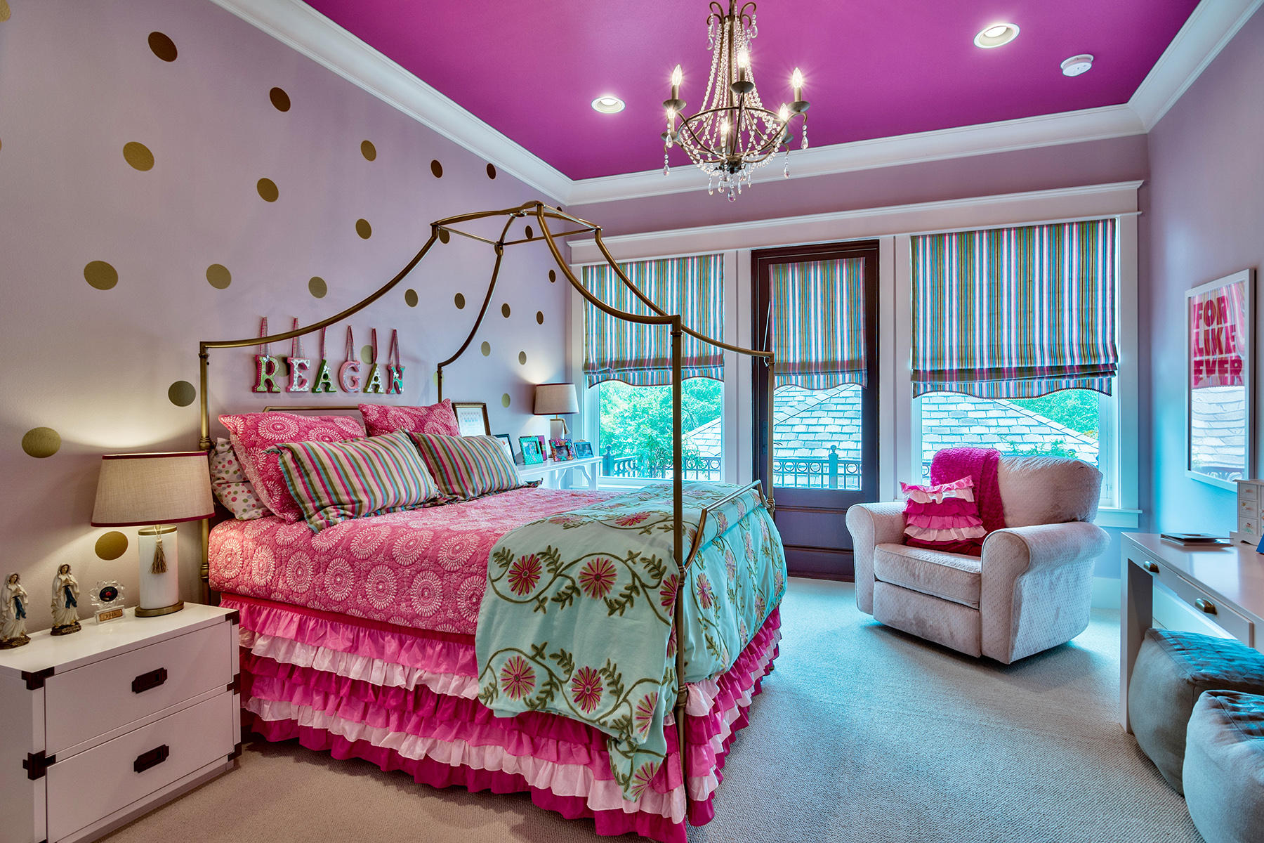 PEACOCKS POINT - Residential