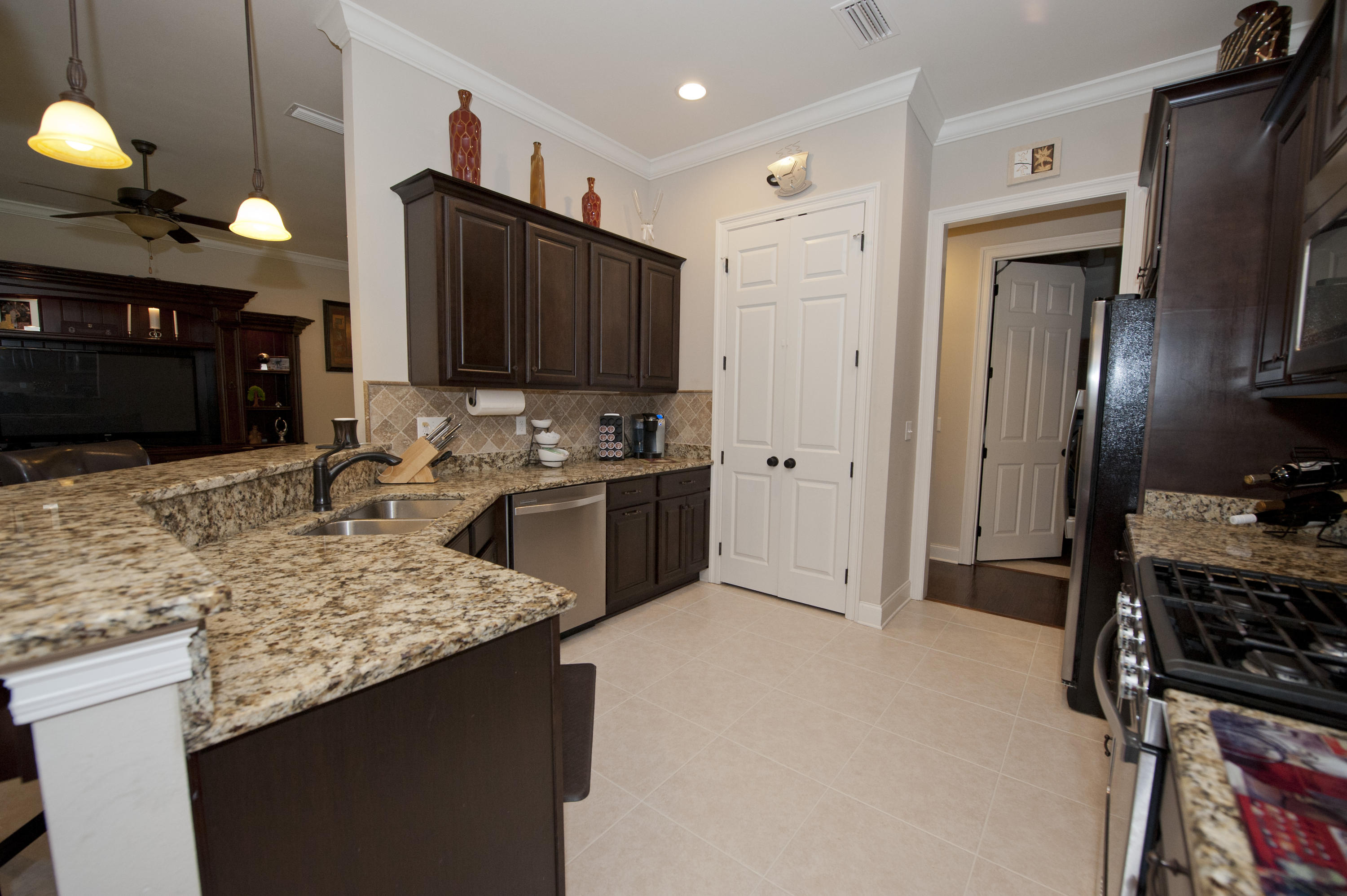 MAGNOLIA WOODS - Residential