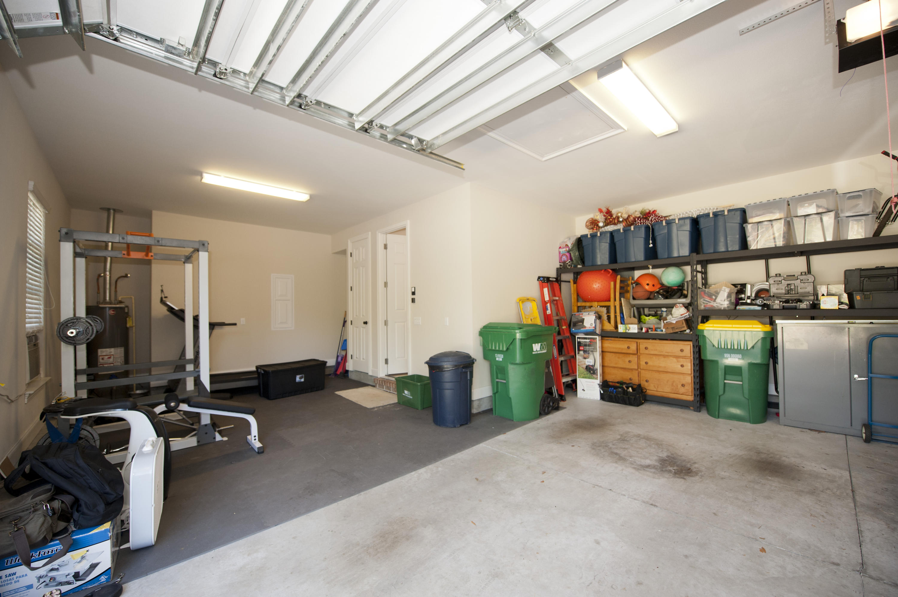 MAGNOLIA WOODS - Residential