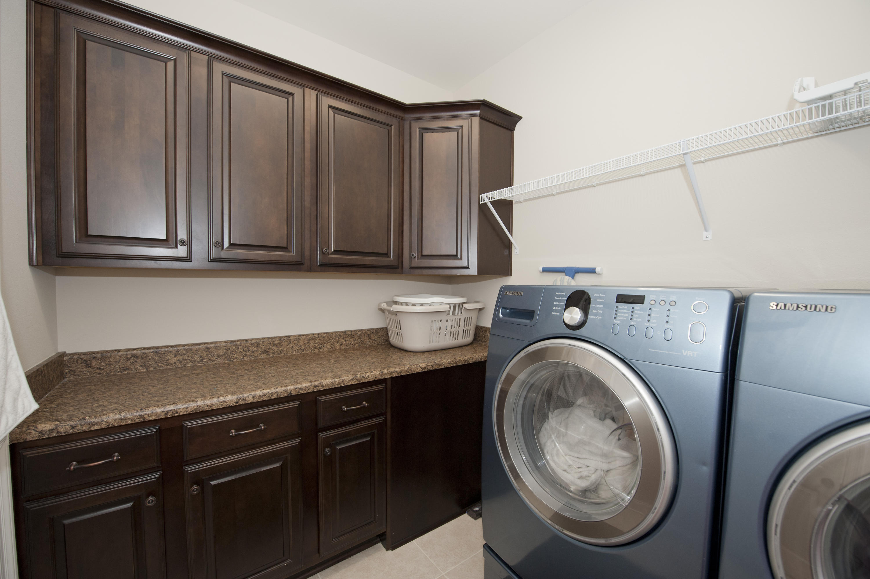 MAGNOLIA WOODS - Residential