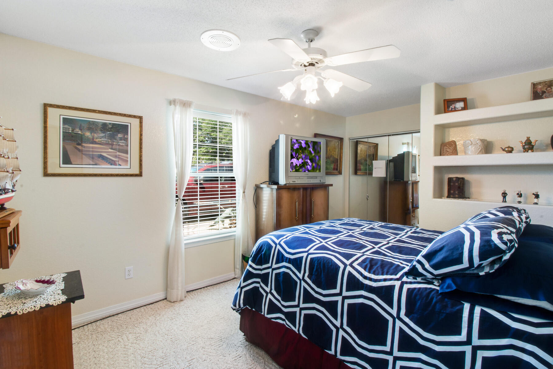 CHANDELLE - Residential