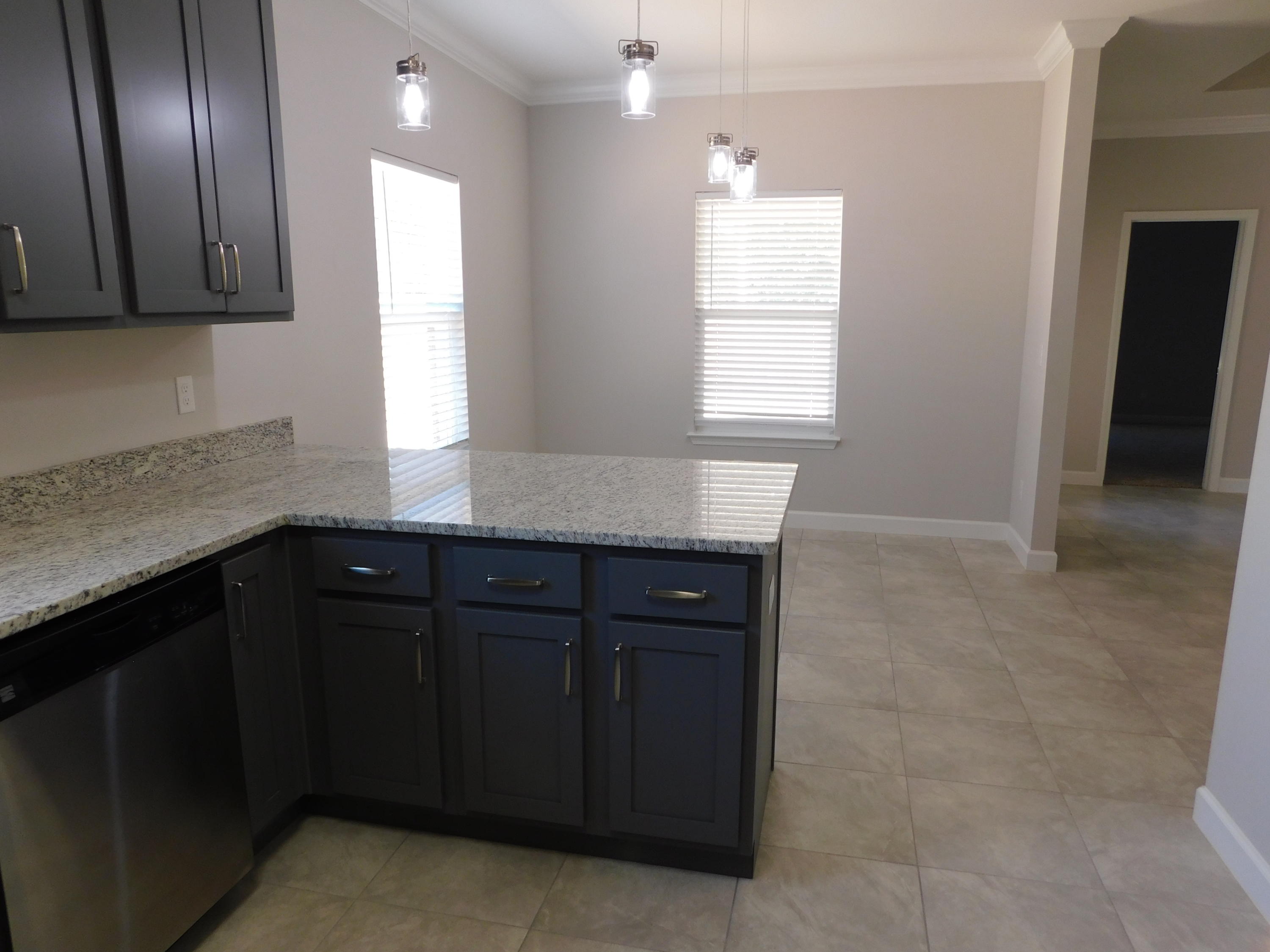 WYNNEHAVEN BCH EST - Residential