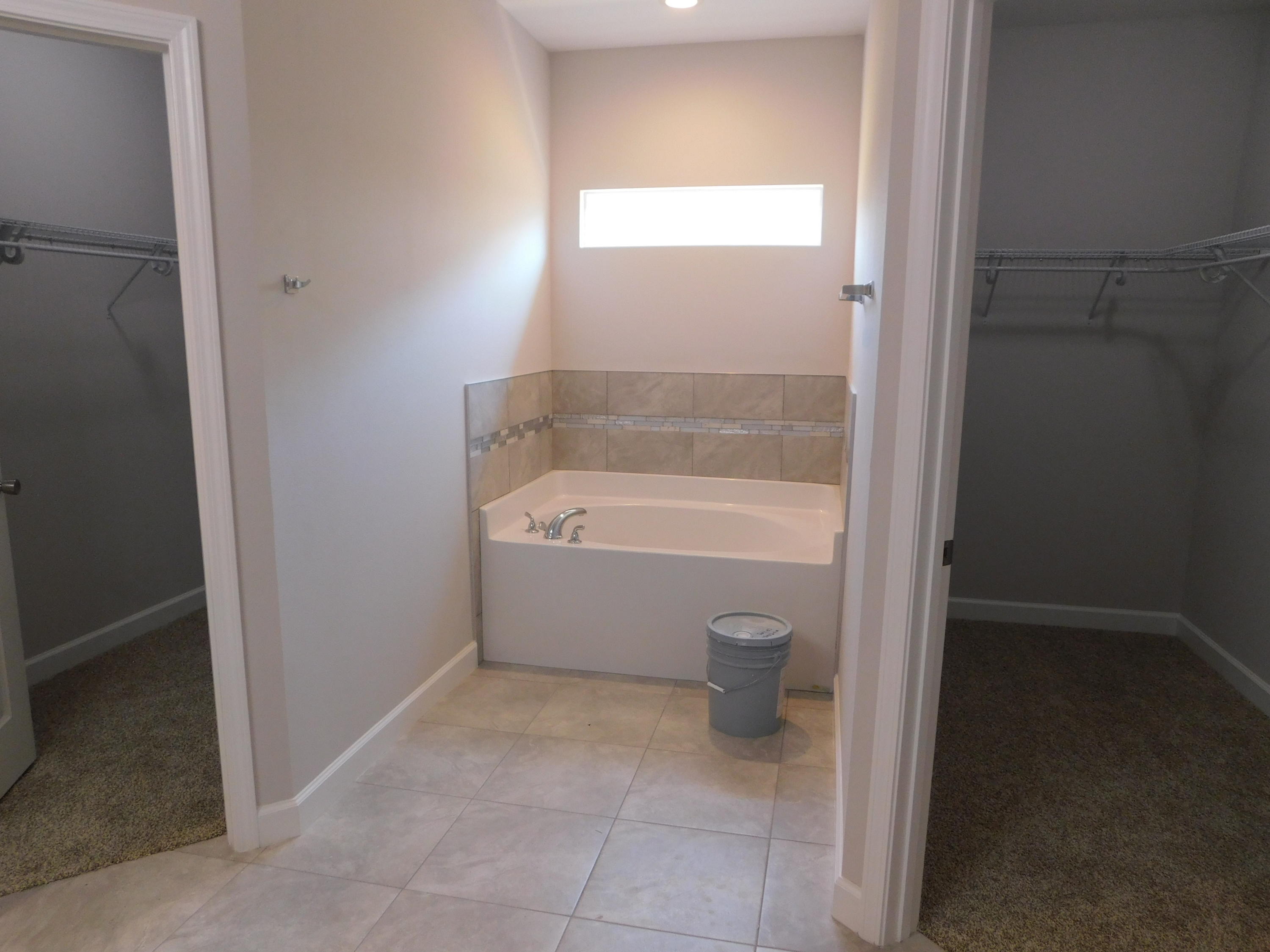 WYNNEHAVEN BCH EST - Residential