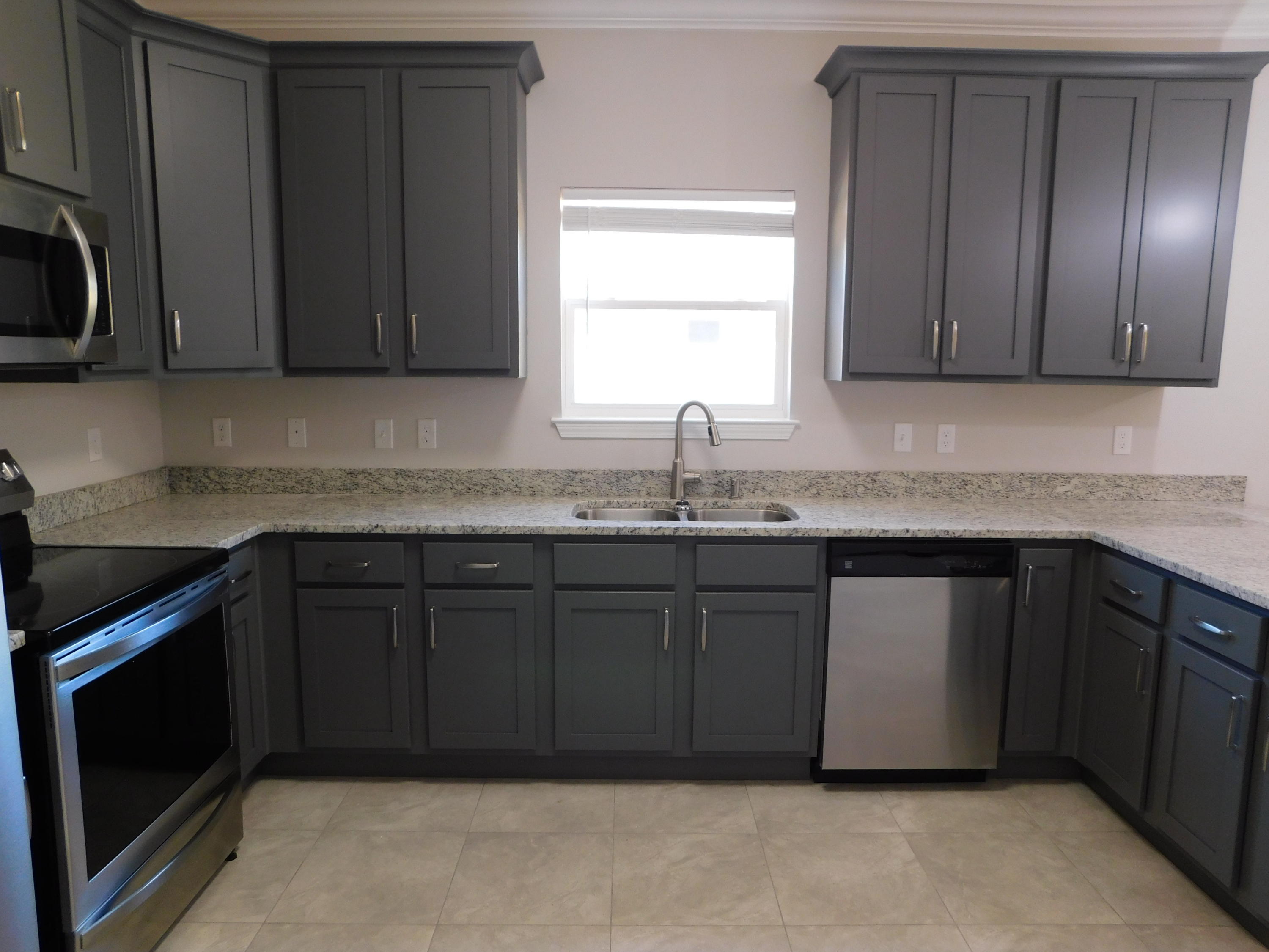 WYNNEHAVEN BCH EST - Residential