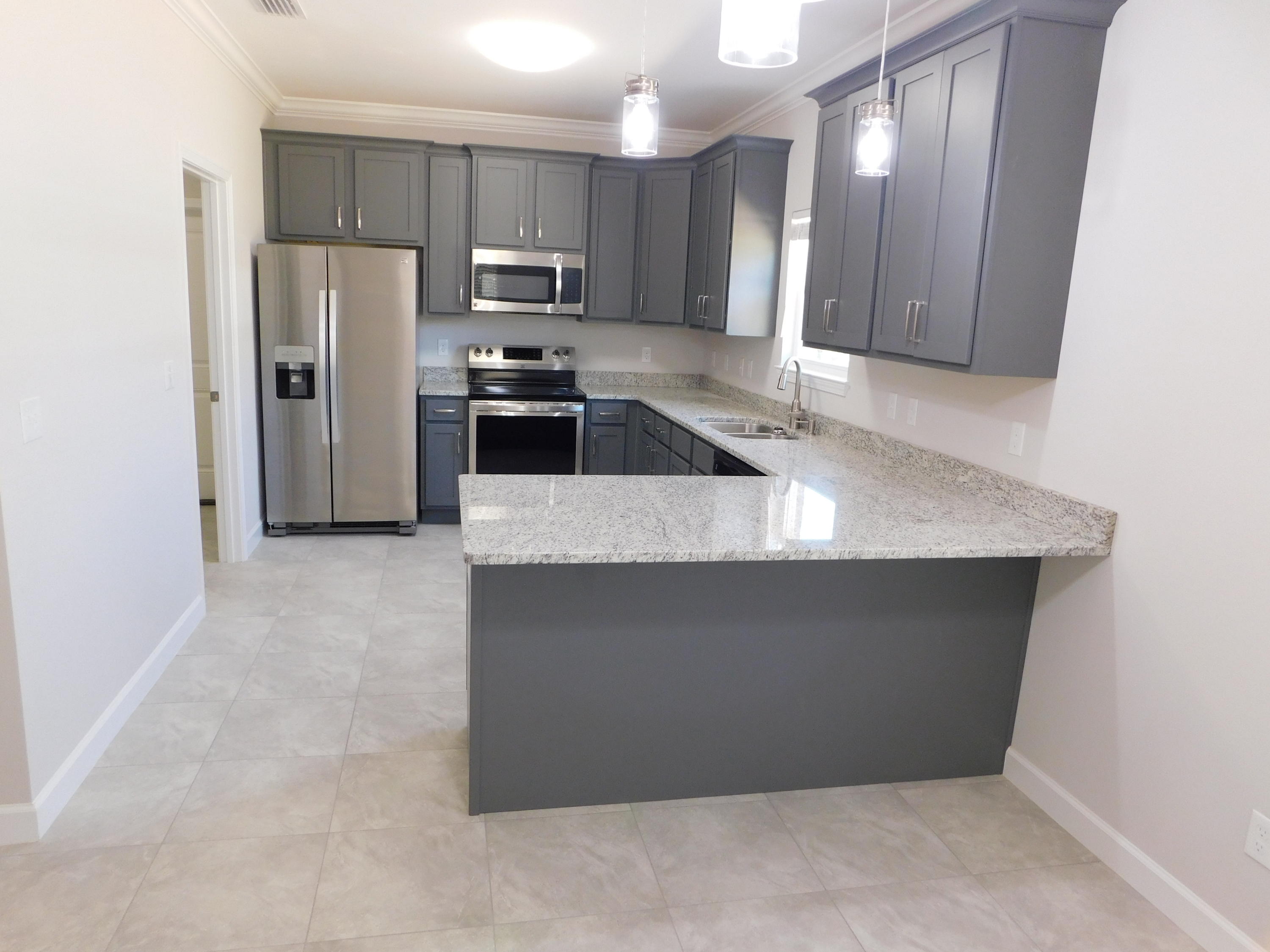 WYNNEHAVEN BCH EST - Residential