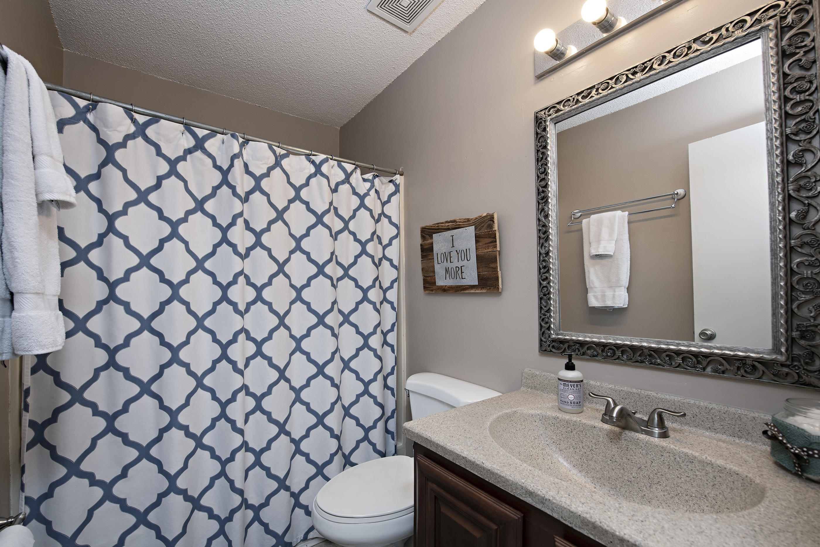 SHOAL CREEK 1ST ADDN - Residential