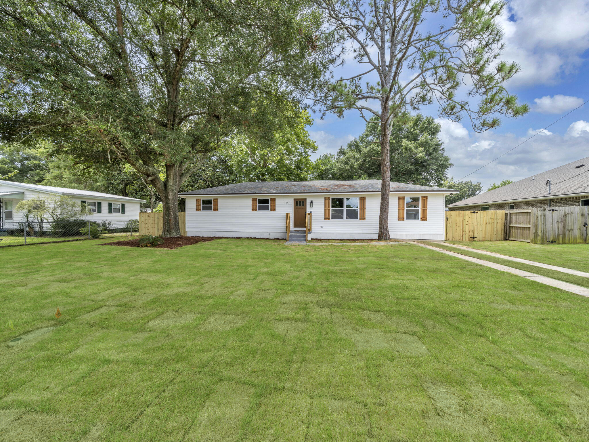 BEL-AIR S/D LOT 29 BLK 1 - Residential