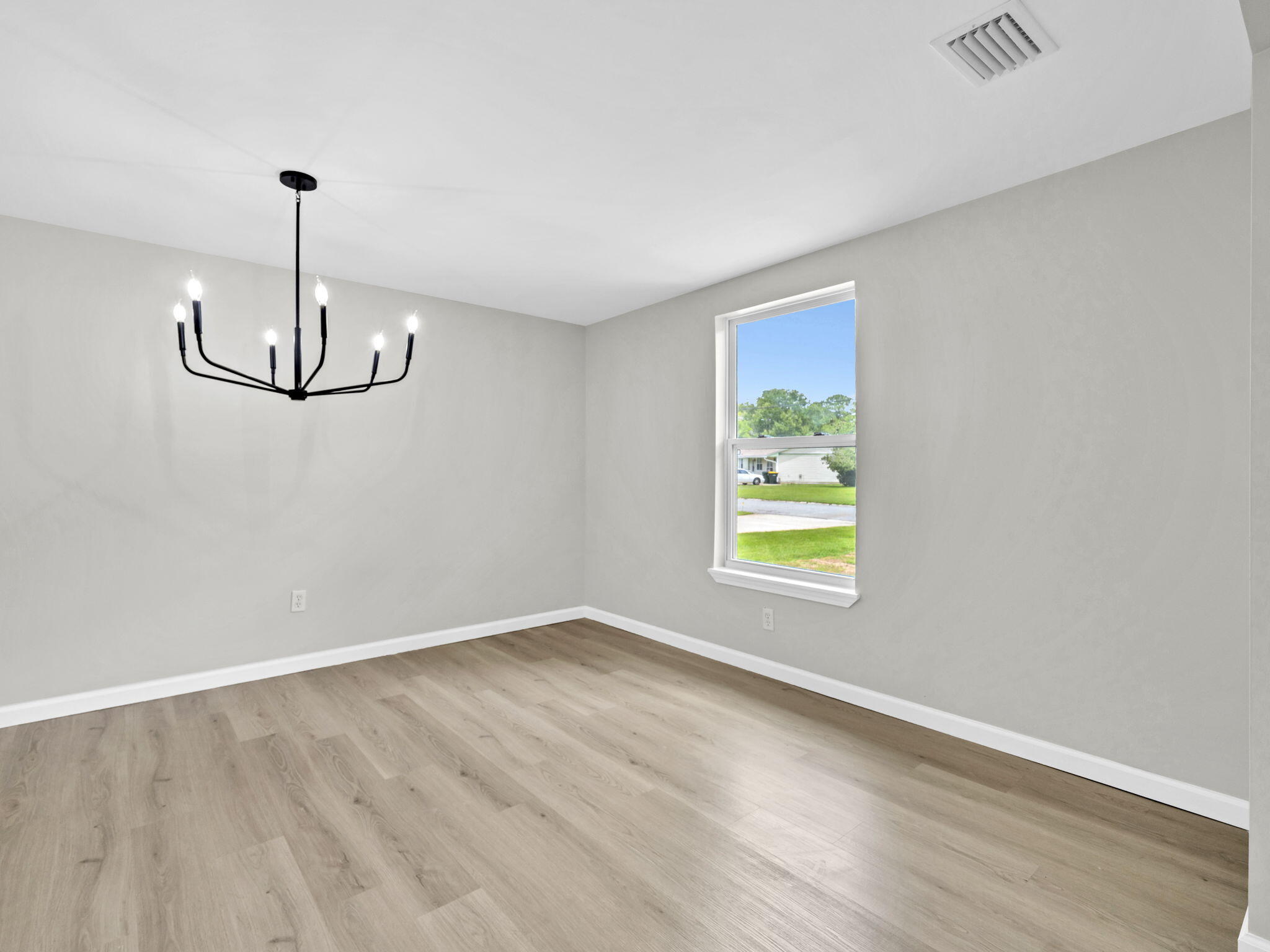 BEL-AIR S/D LOT 29 BLK 1 - Residential