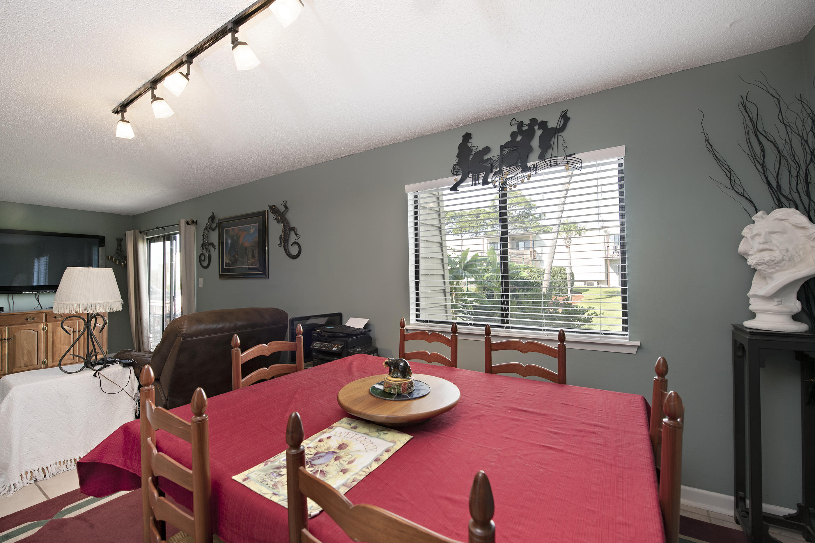 FOUNTAINHEAD CONDO - Residential