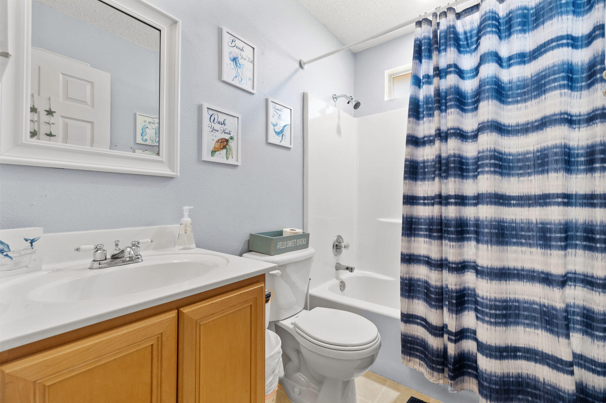HOLLEY BY THE SEA - Residential