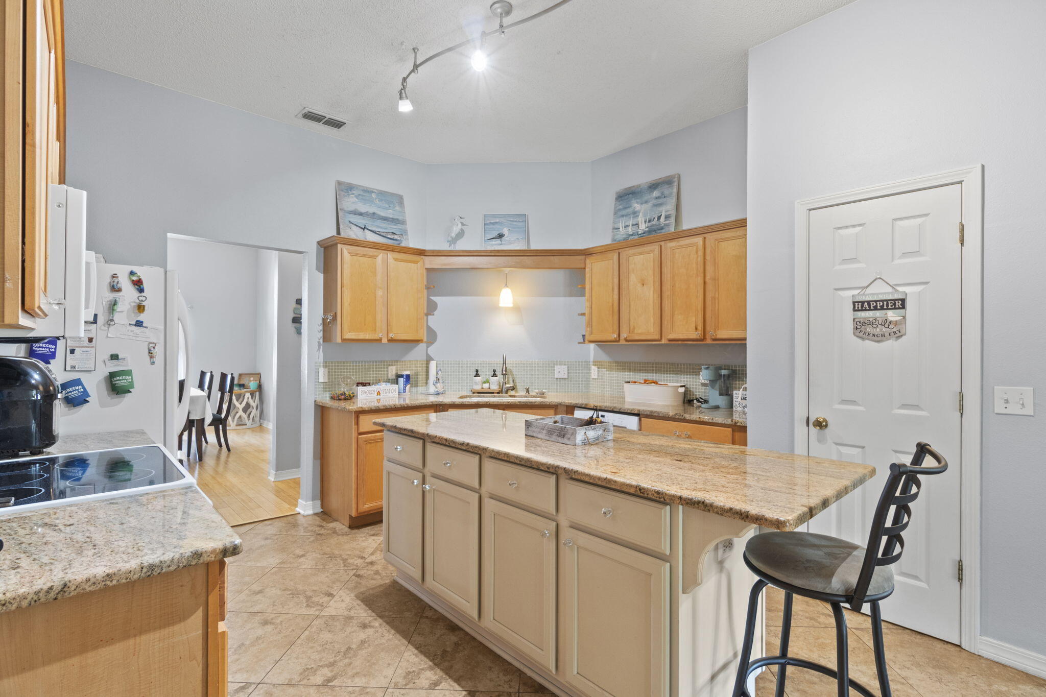 HOLLEY BY THE SEA - Residential