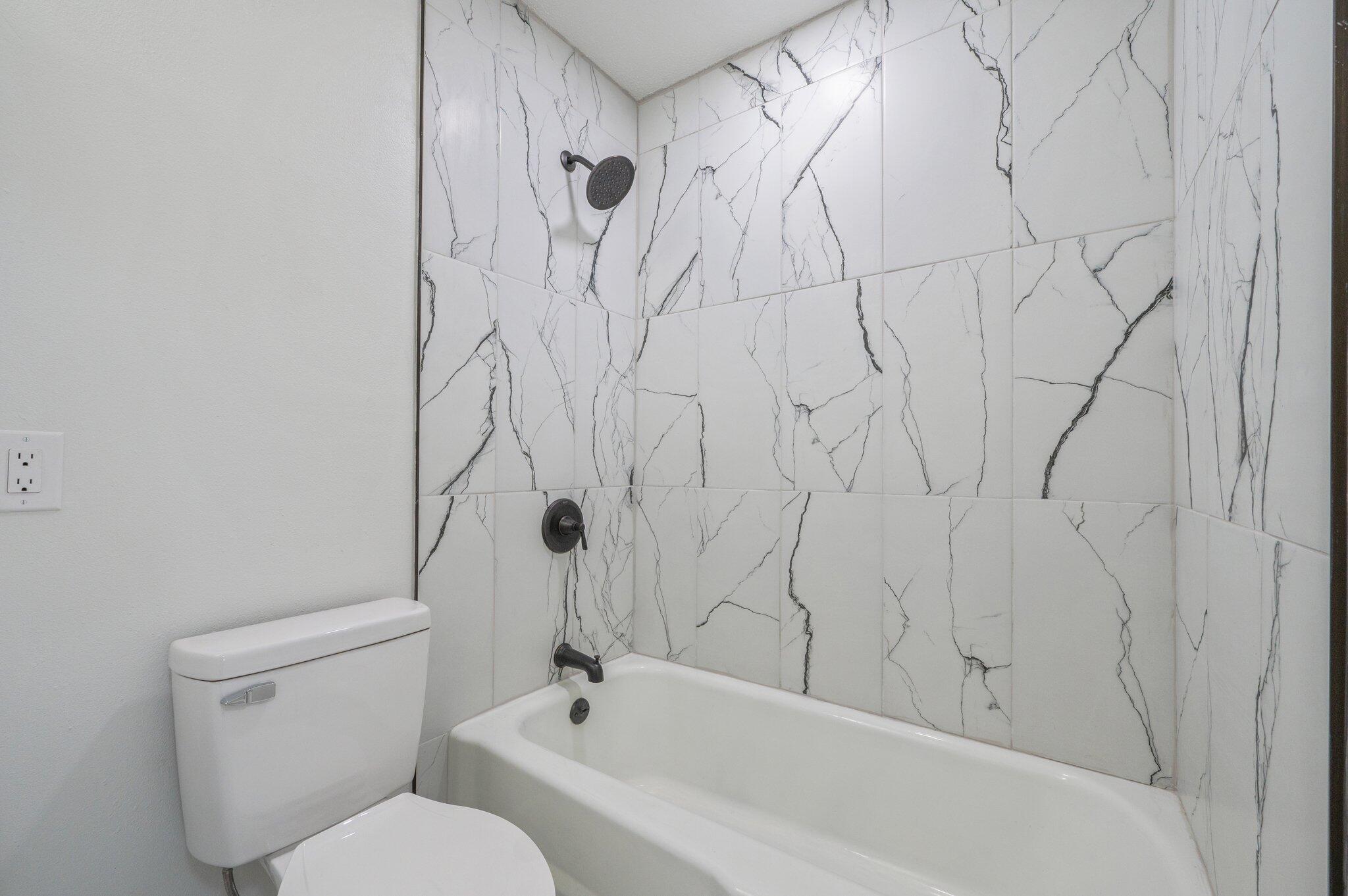 PAXTON HEIGHTS - Residential