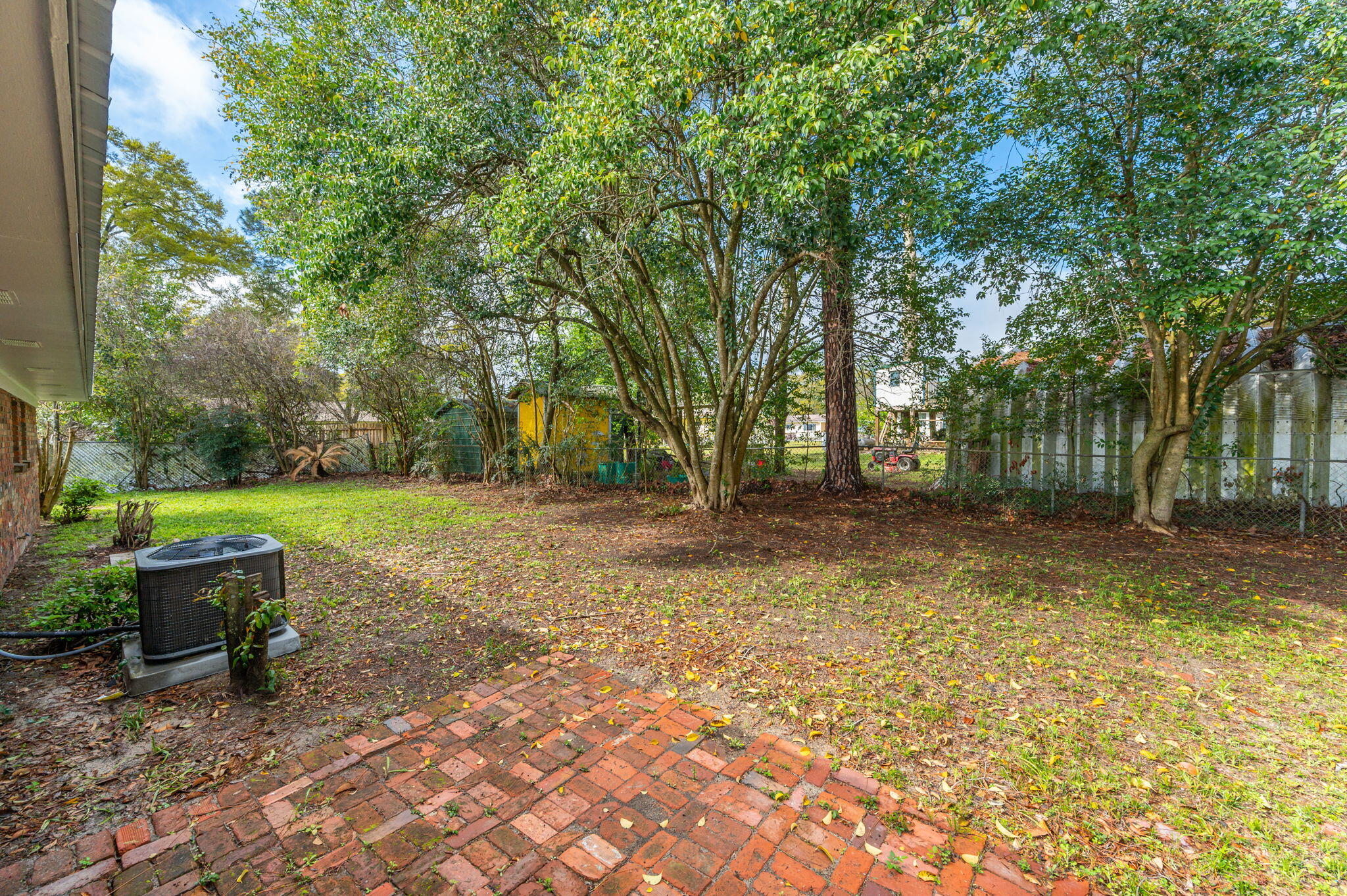 PAXTON HEIGHTS - Residential