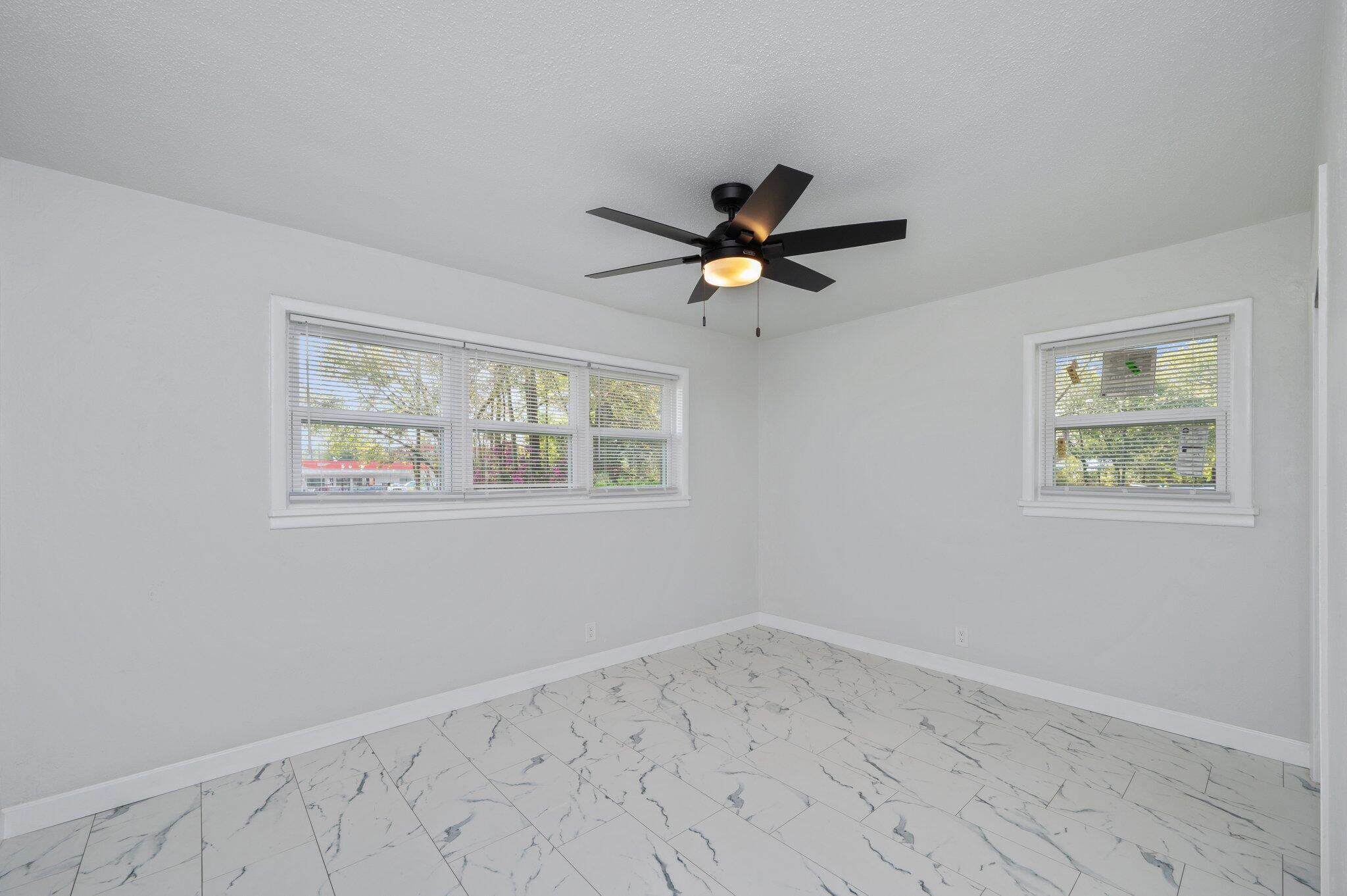 PAXTON HEIGHTS - Residential