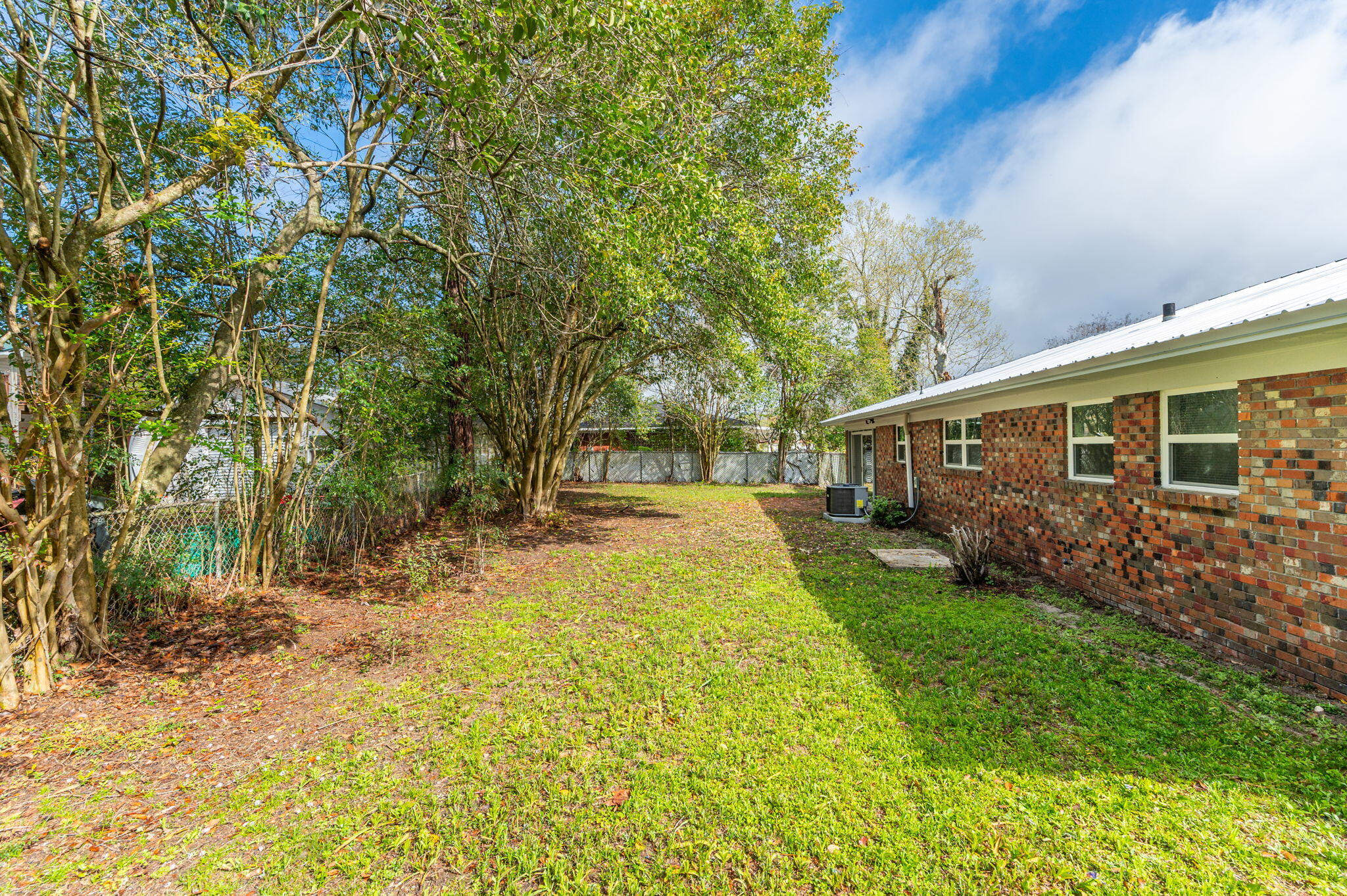 PAXTON HEIGHTS - Residential