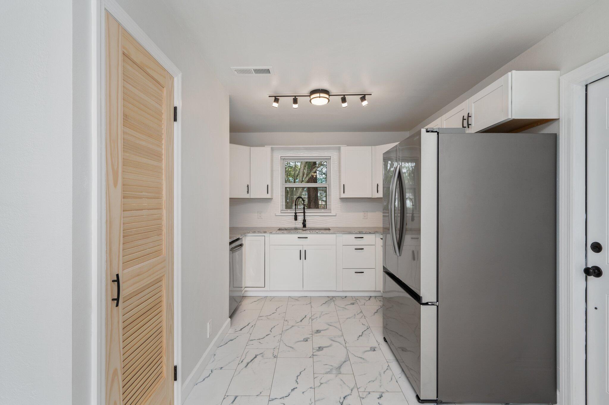 PAXTON HEIGHTS - Residential