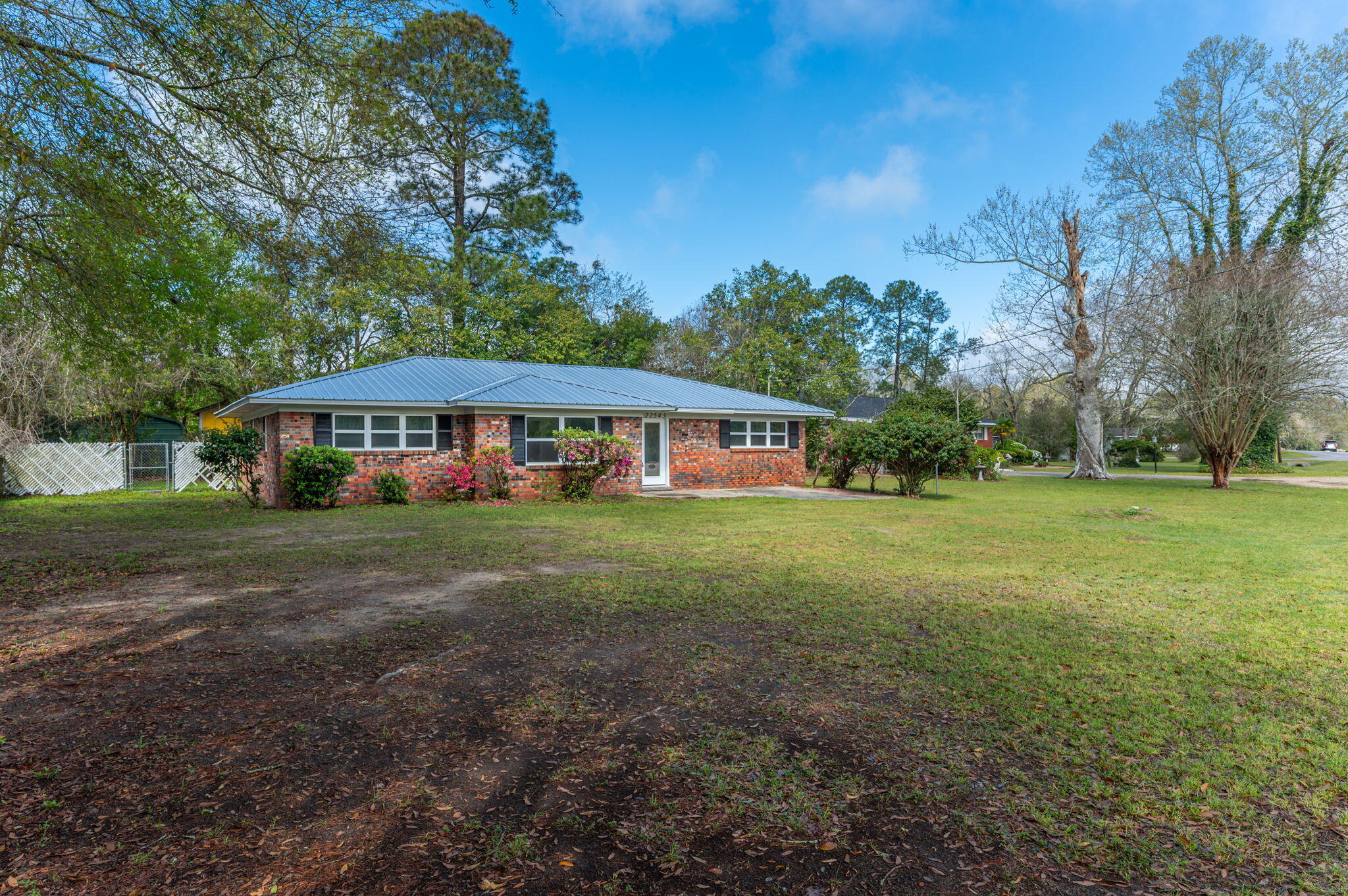 PAXTON HEIGHTS - Residential