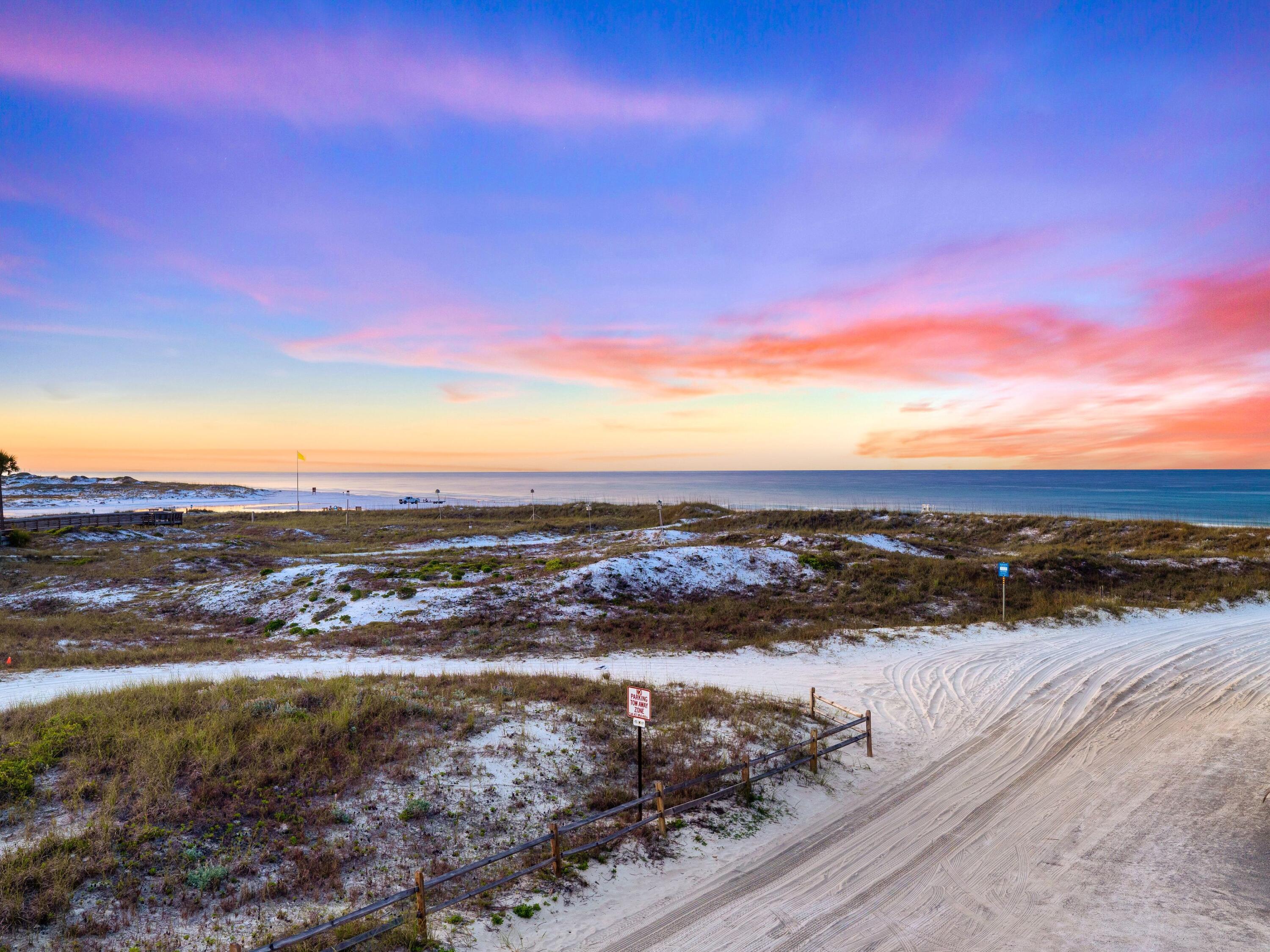 GRAYTON BEACH - Residential