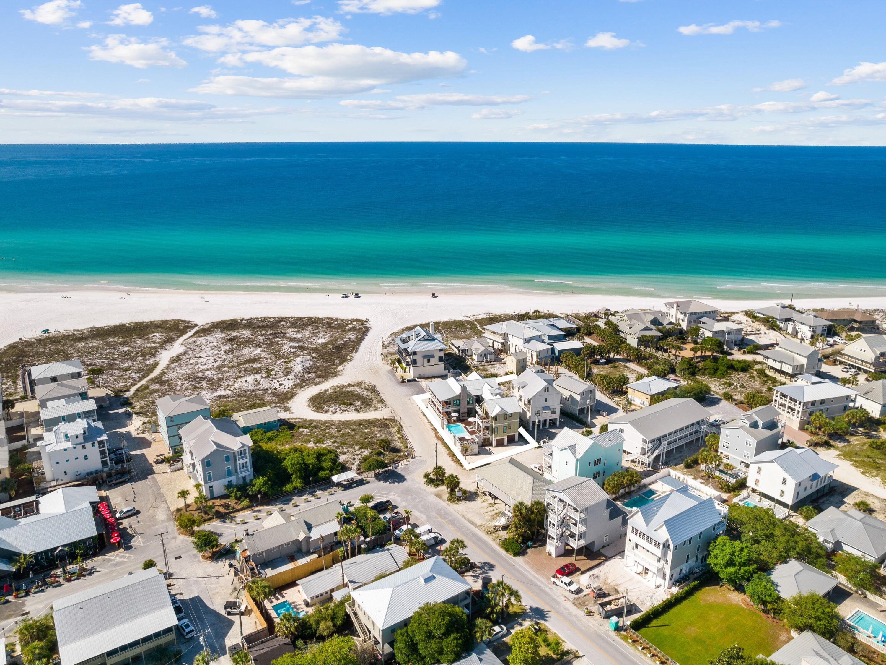 GRAYTON BEACH - Residential