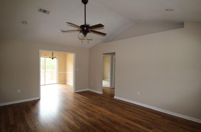 OAKRIDGE - Residential