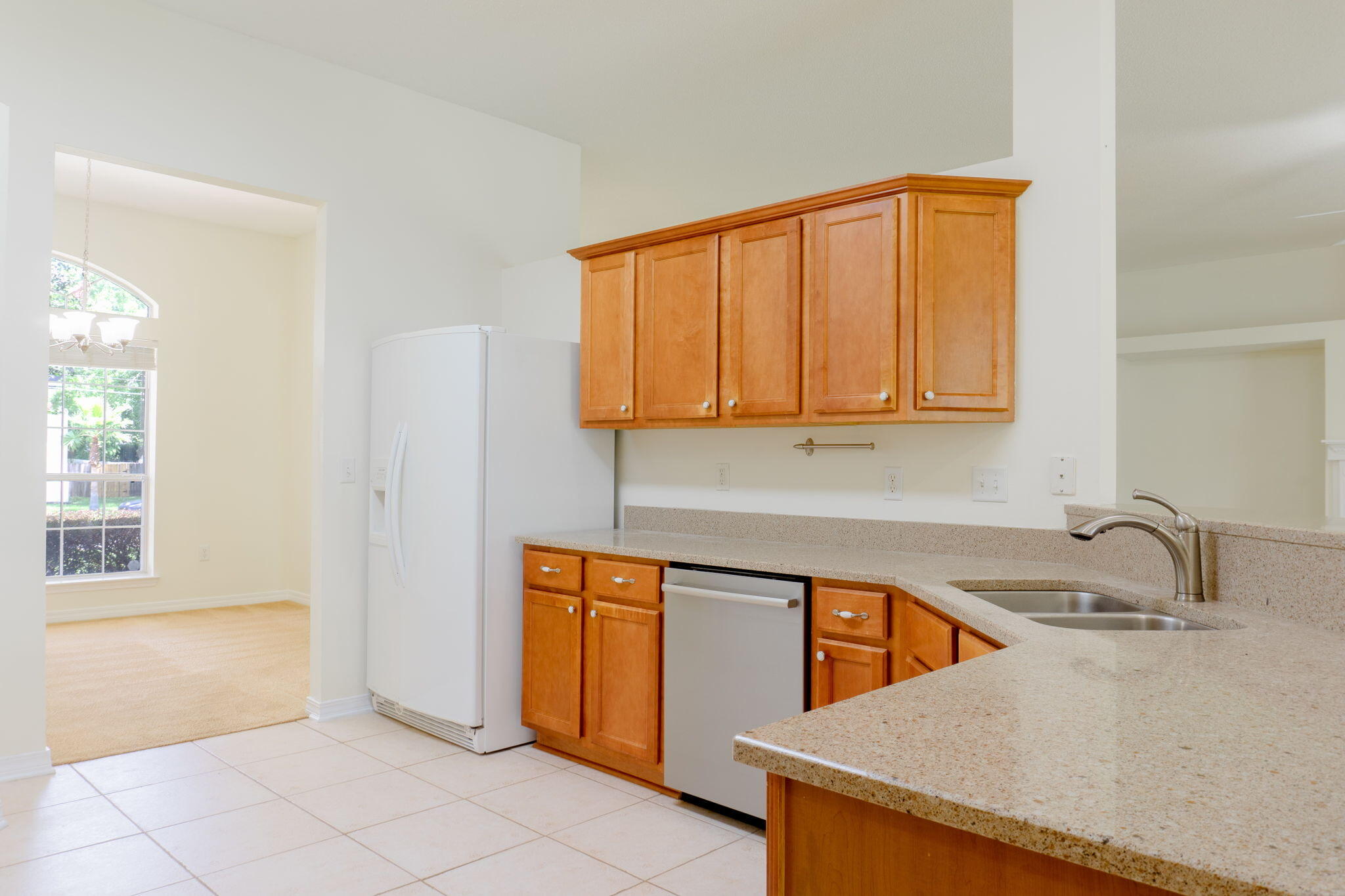 HOLLEY BY THE SEA - Residential