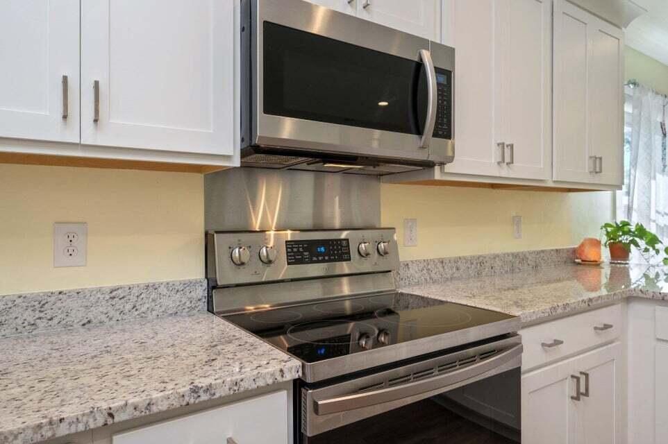 CRESCENT SHORES - Residential