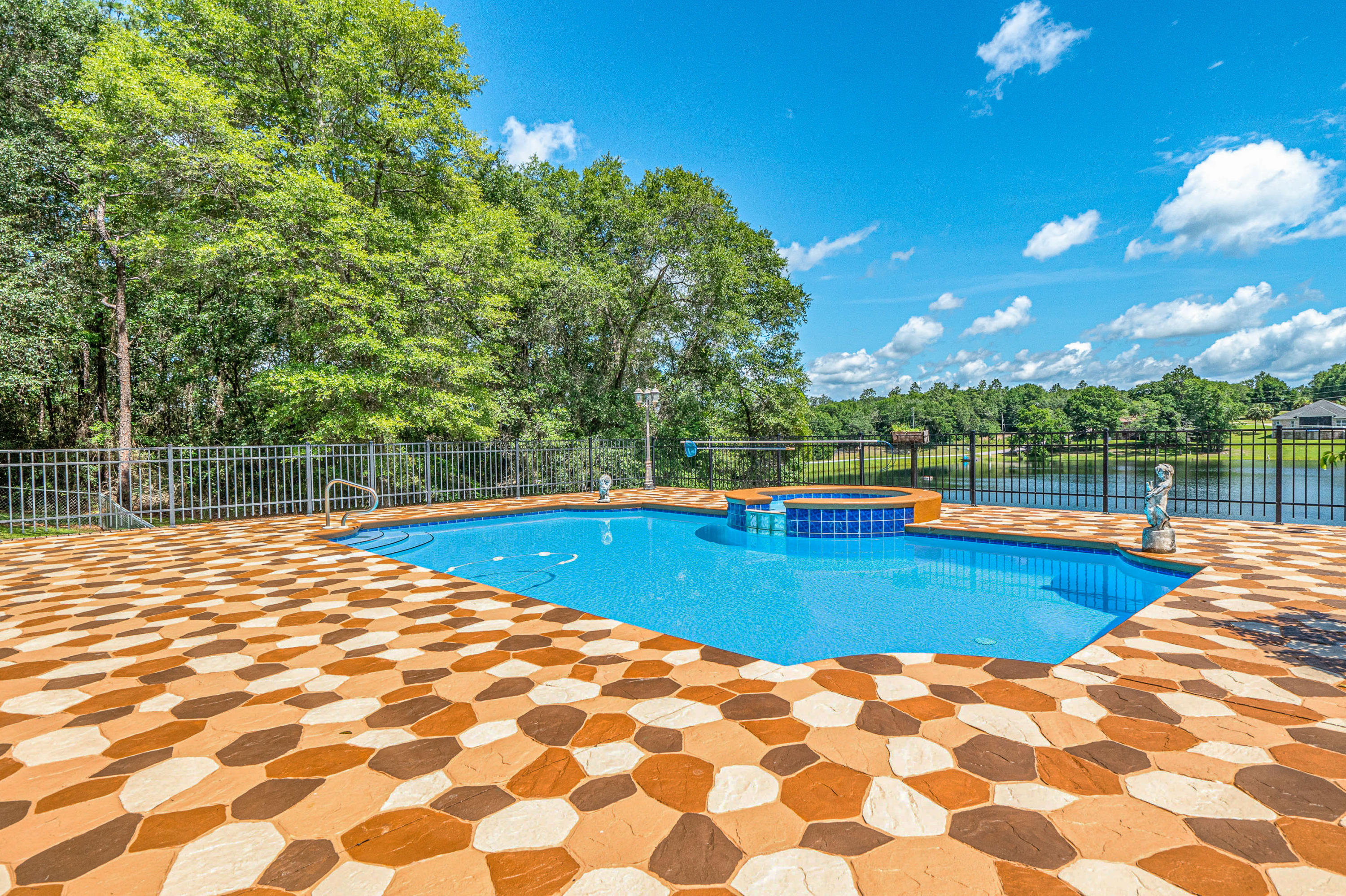 INDIAN TRAIL S/D - Residential