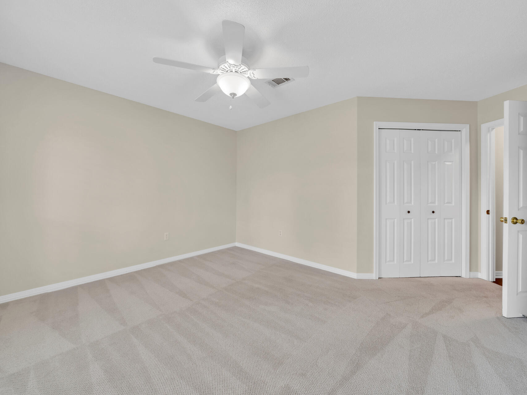 LAKE LORRAINE ESTLINKS AT SHALIMAR POINTE LOT 6 - Residential