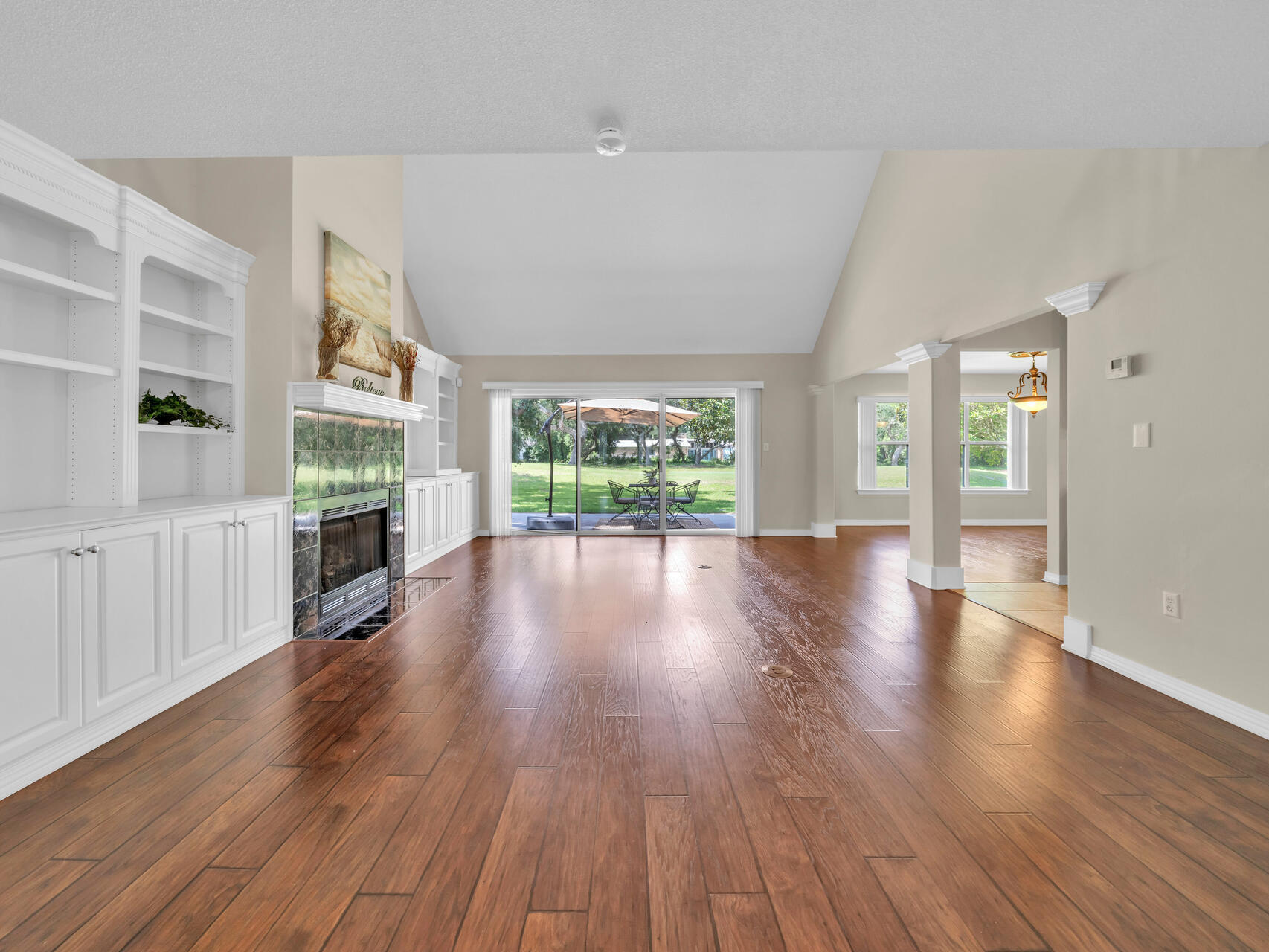 LAKE LORRAINE ESTLINKS AT SHALIMAR POINTE LOT 6 - Residential