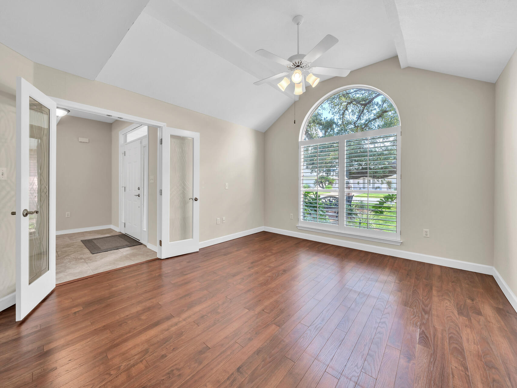 LAKE LORRAINE ESTLINKS AT SHALIMAR POINTE LOT 6 - Residential