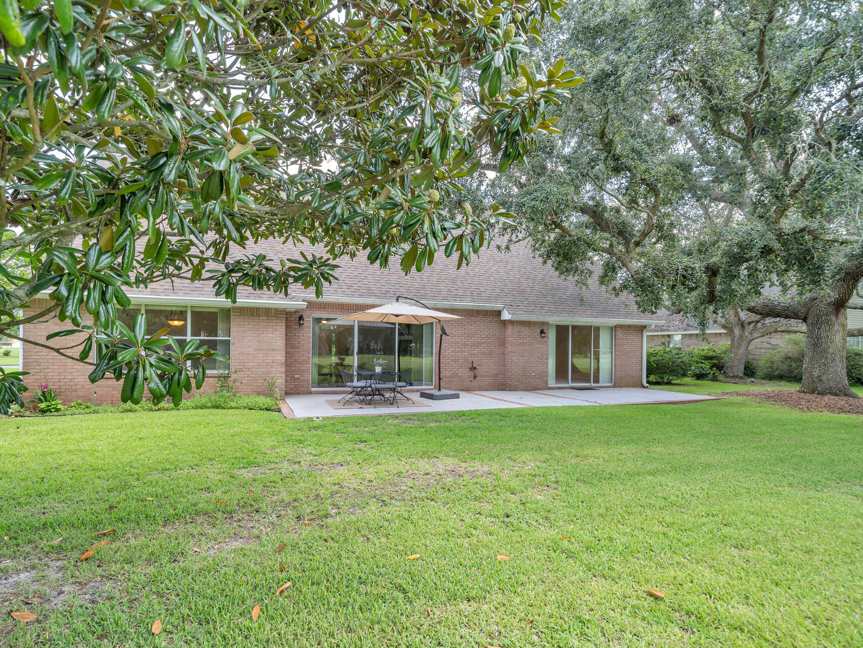 LAKE LORRAINE ESTLINKS AT SHALIMAR POINTE LOT 6 - Residential