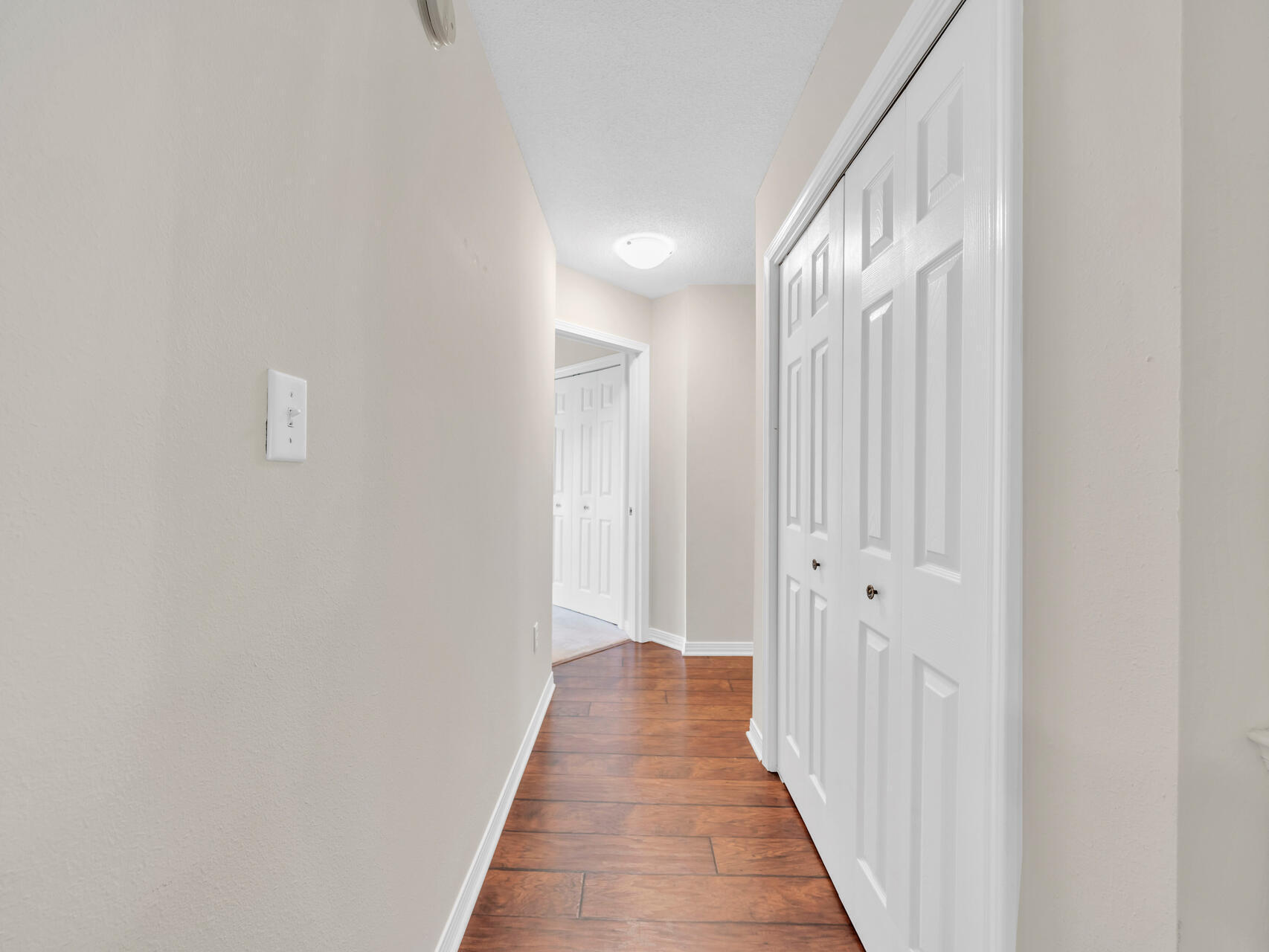 LAKE LORRAINE ESTLINKS AT SHALIMAR POINTE LOT 6 - Residential